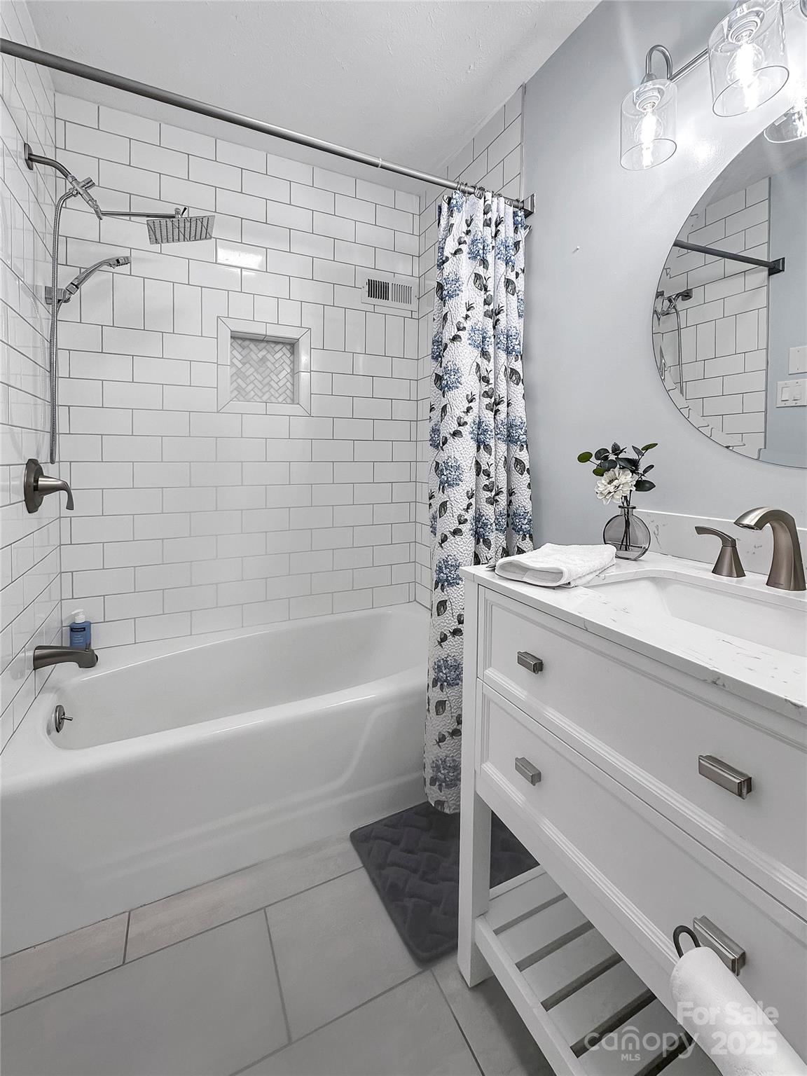 Olde Farm - Residential