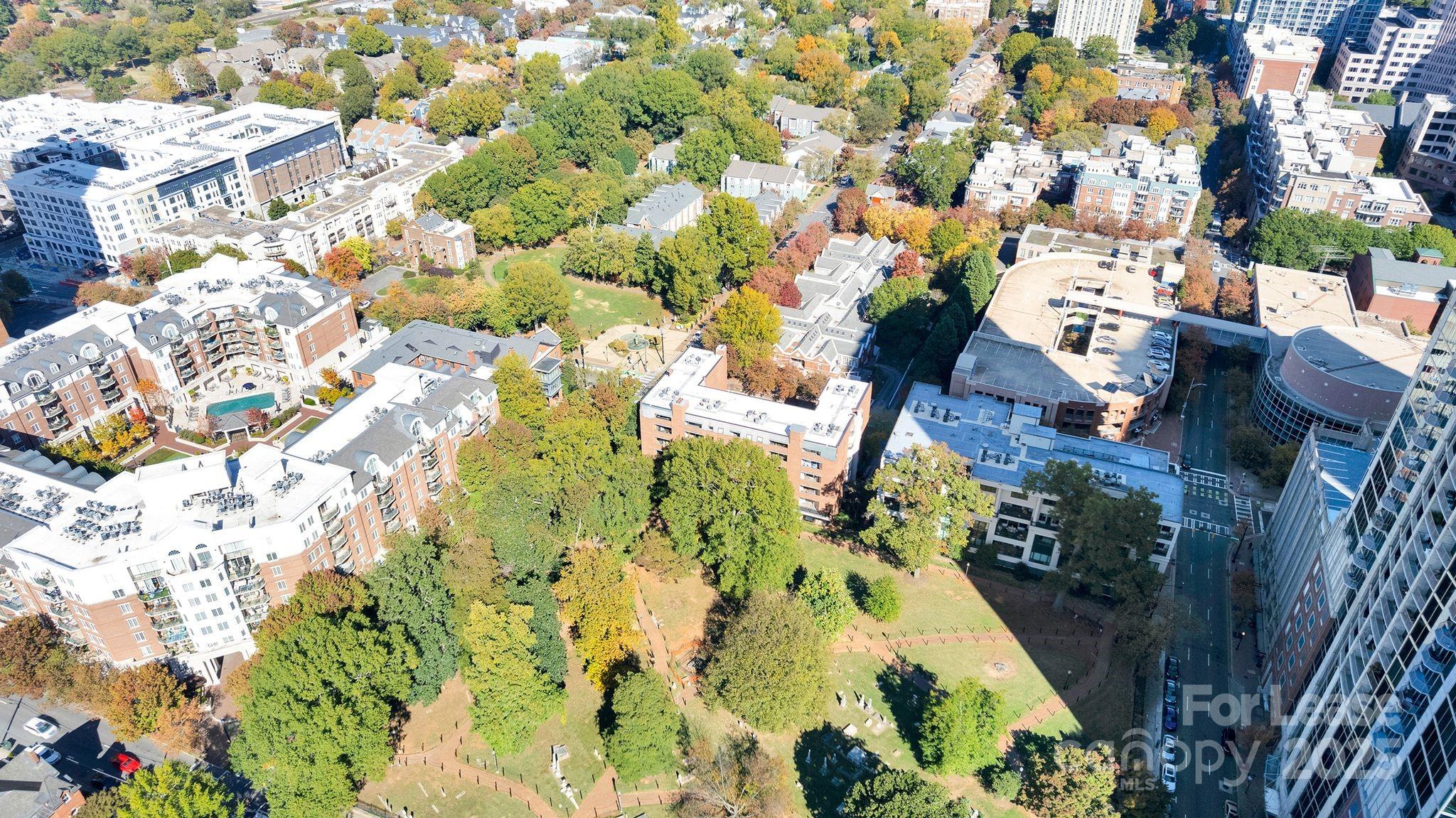 224 N Poplar Street 2