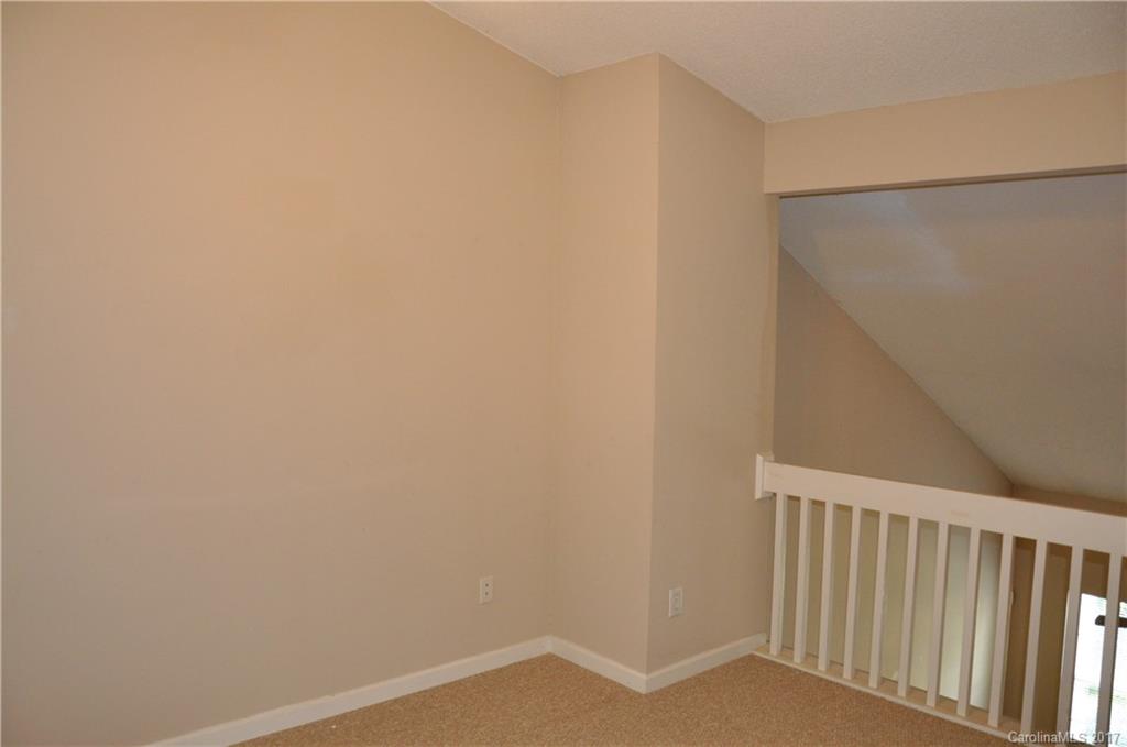 Huntington Ridge - Residential