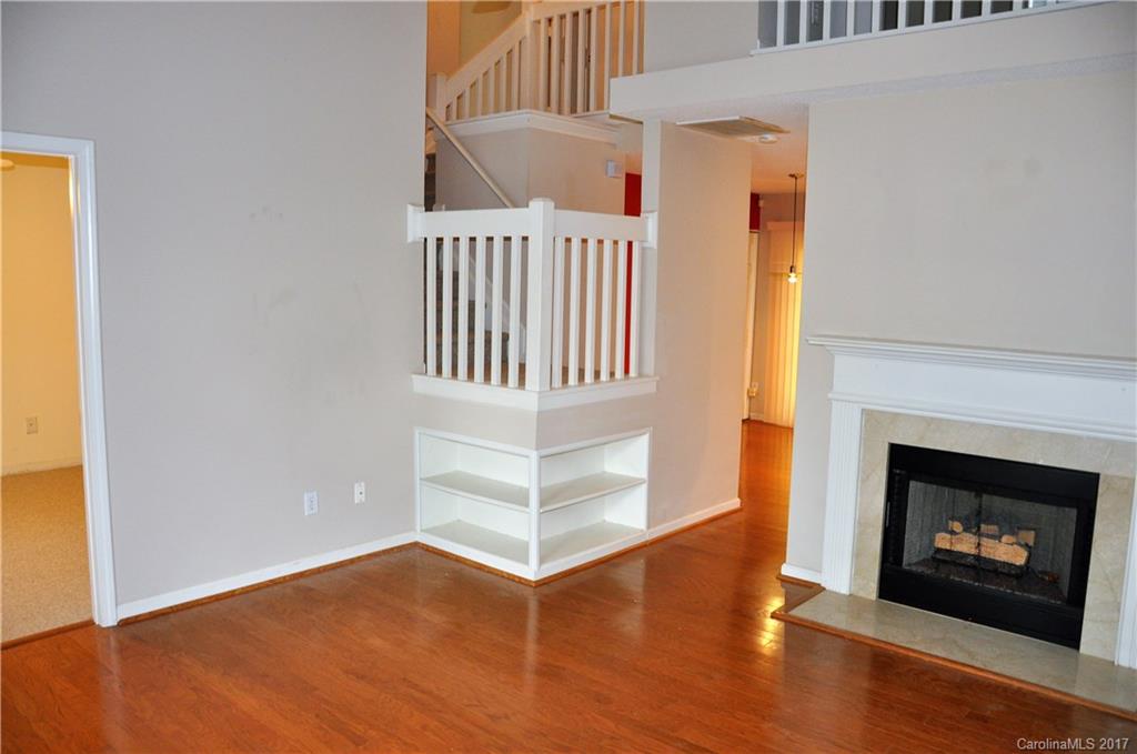 Huntington Ridge - Residential