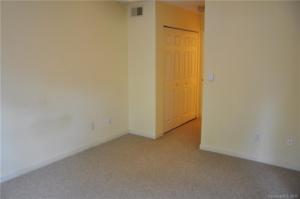 Huntington Ridge - Residential