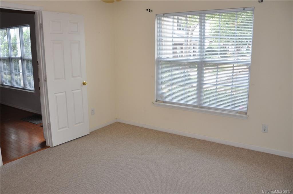 Huntington Ridge - Residential