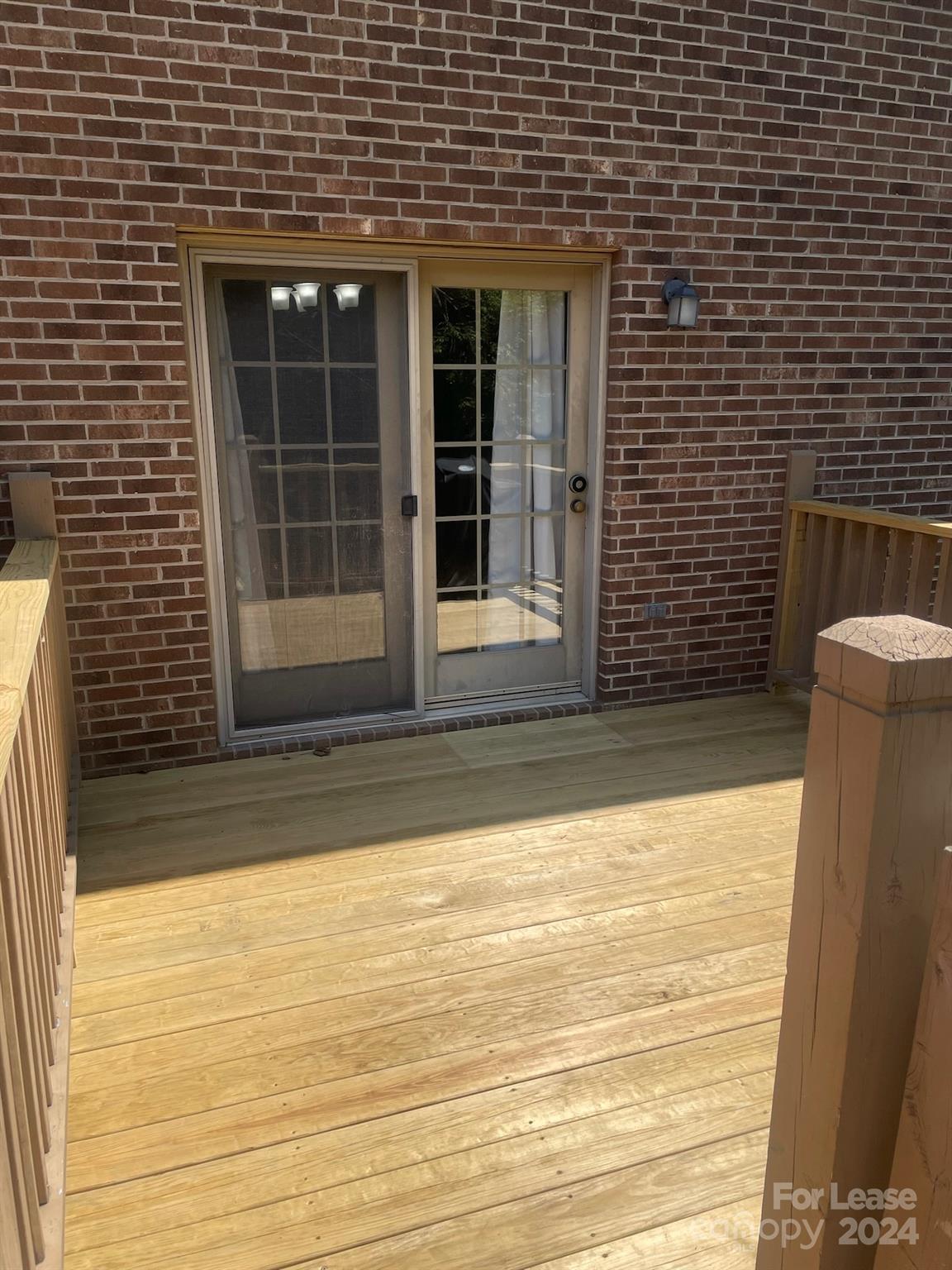 North Pointe - Residential Lease