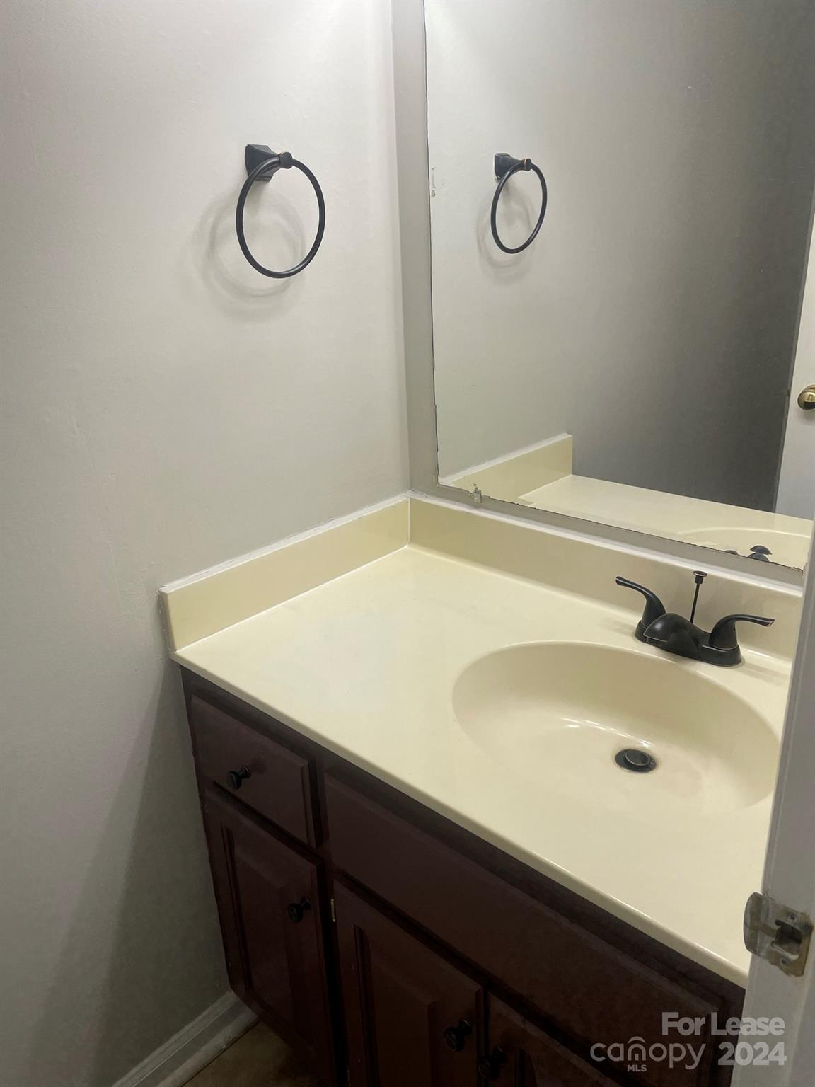 North Pointe - Residential Lease