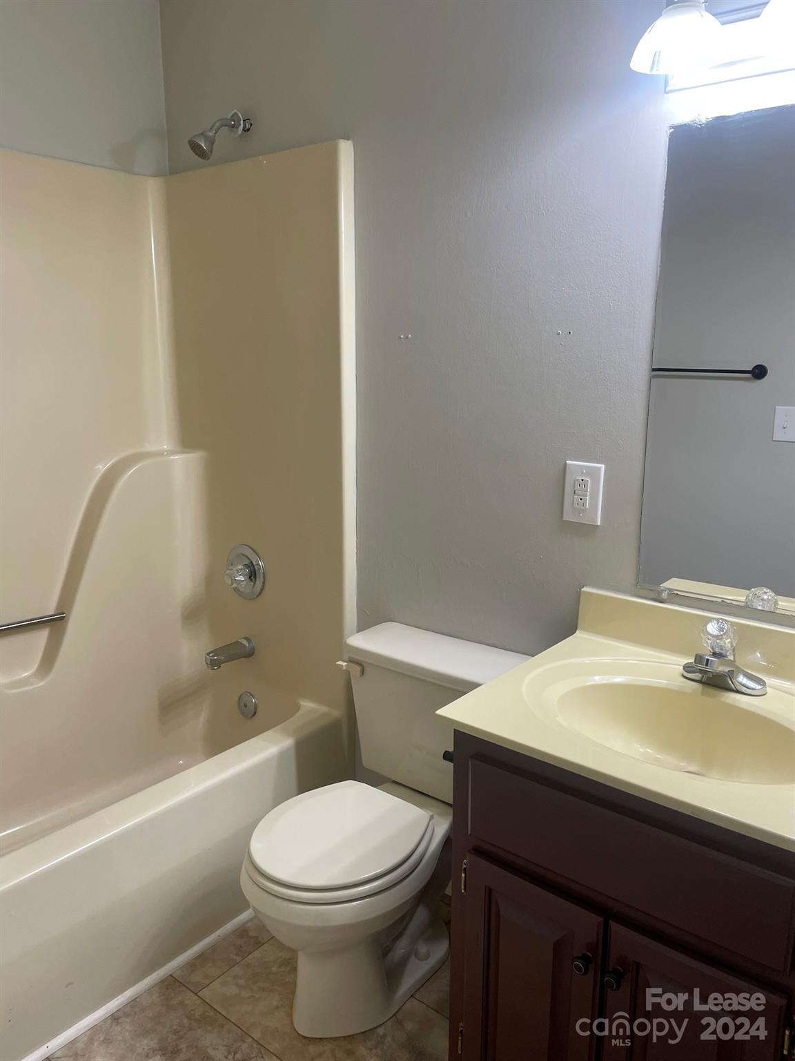 North Pointe - Residential Lease