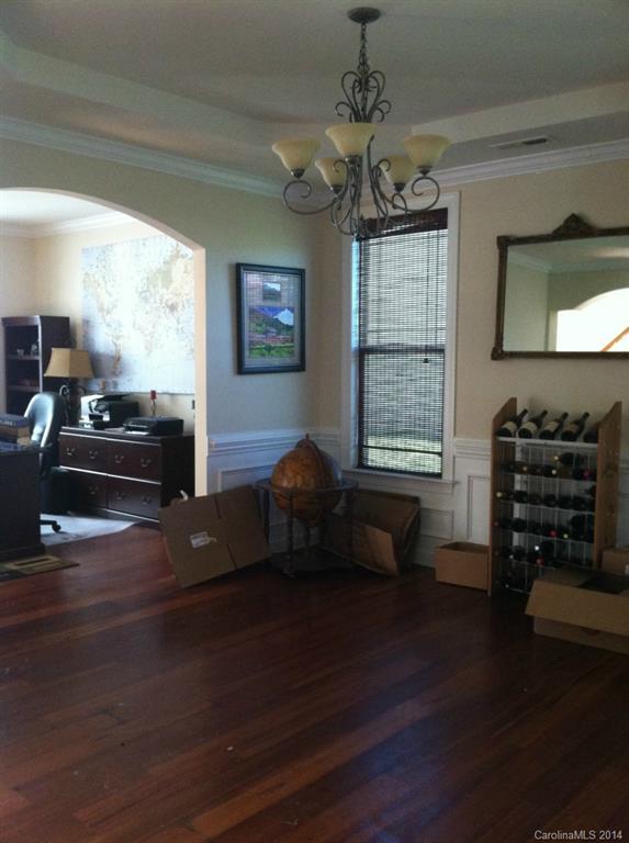 Oaks on Main - Residential