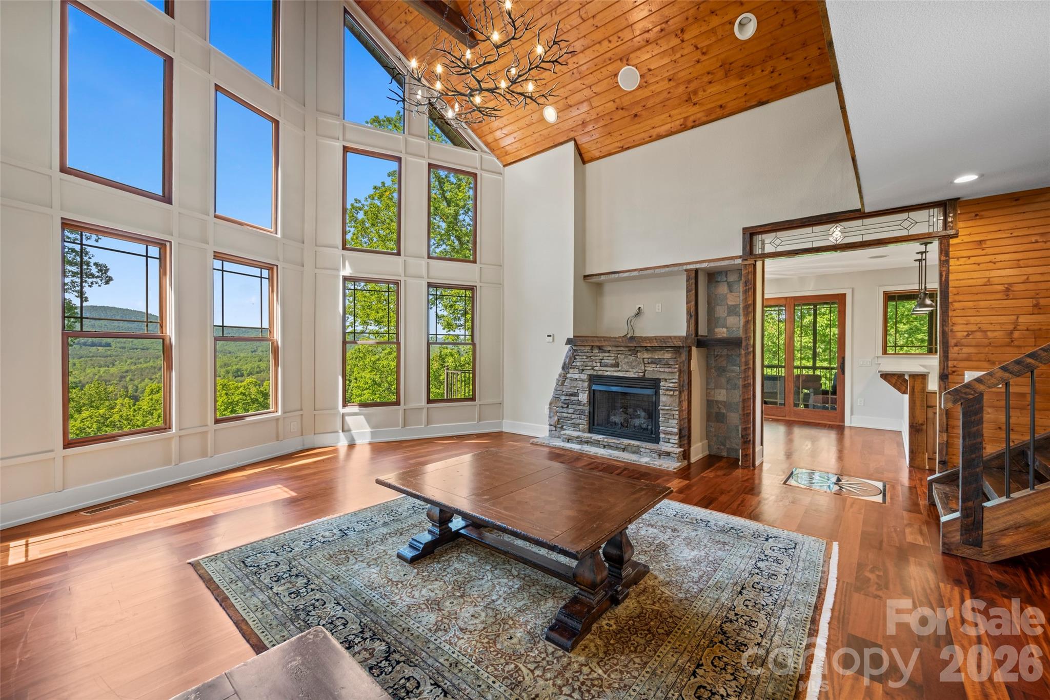 Vista At Bills Mountain - Residential