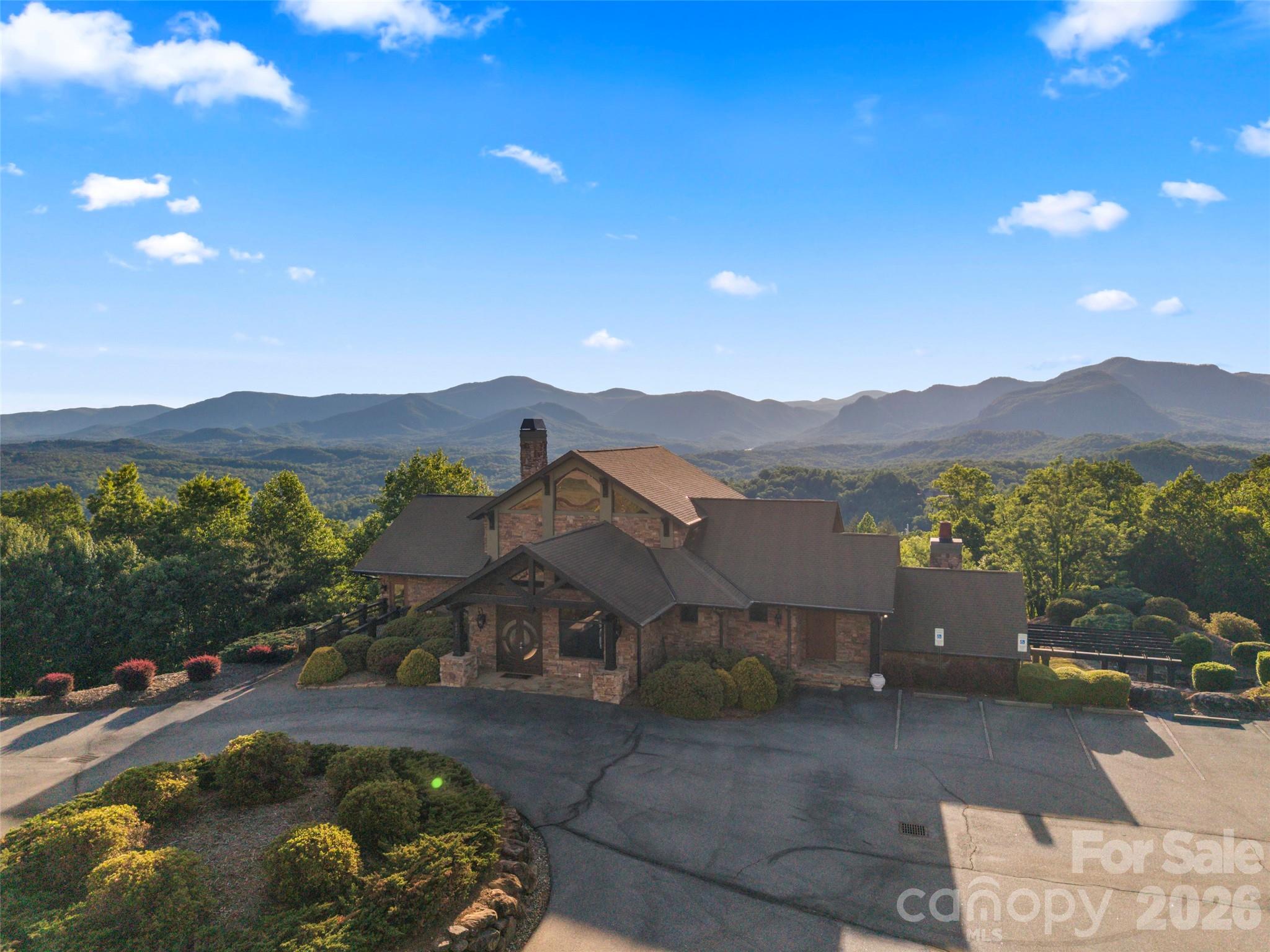 Vista At Bills Mountain - Residential