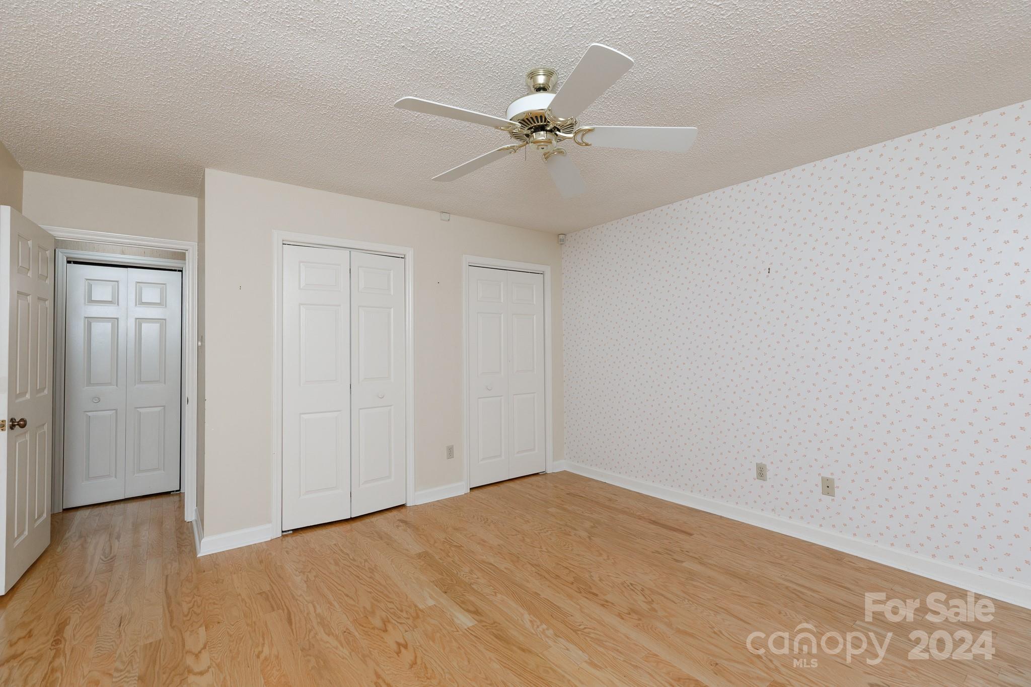 Cross Creek - Residential