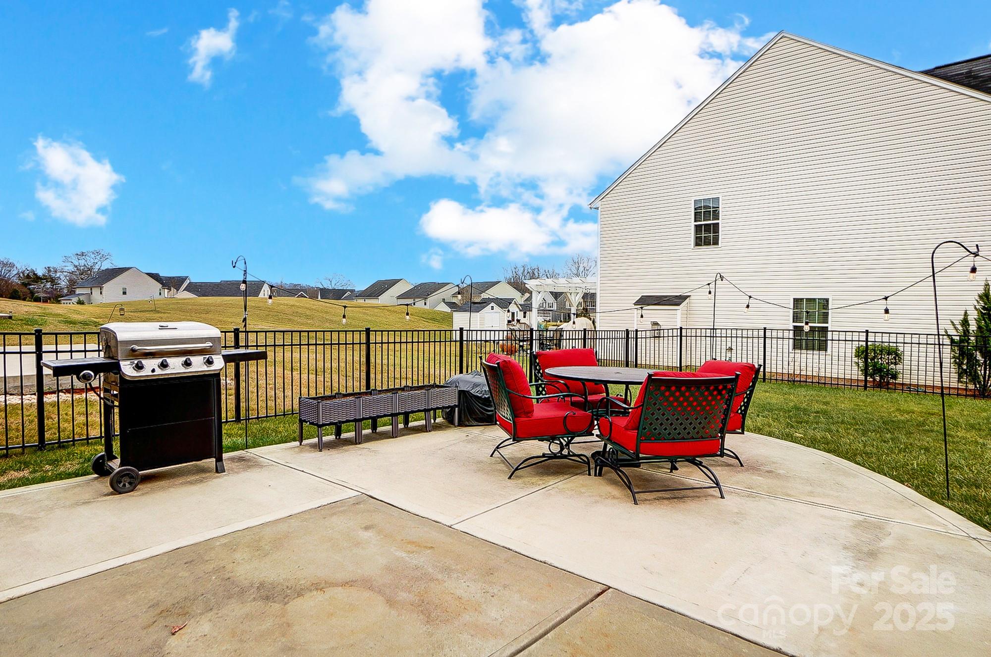 Bethesda Oaks - Residential