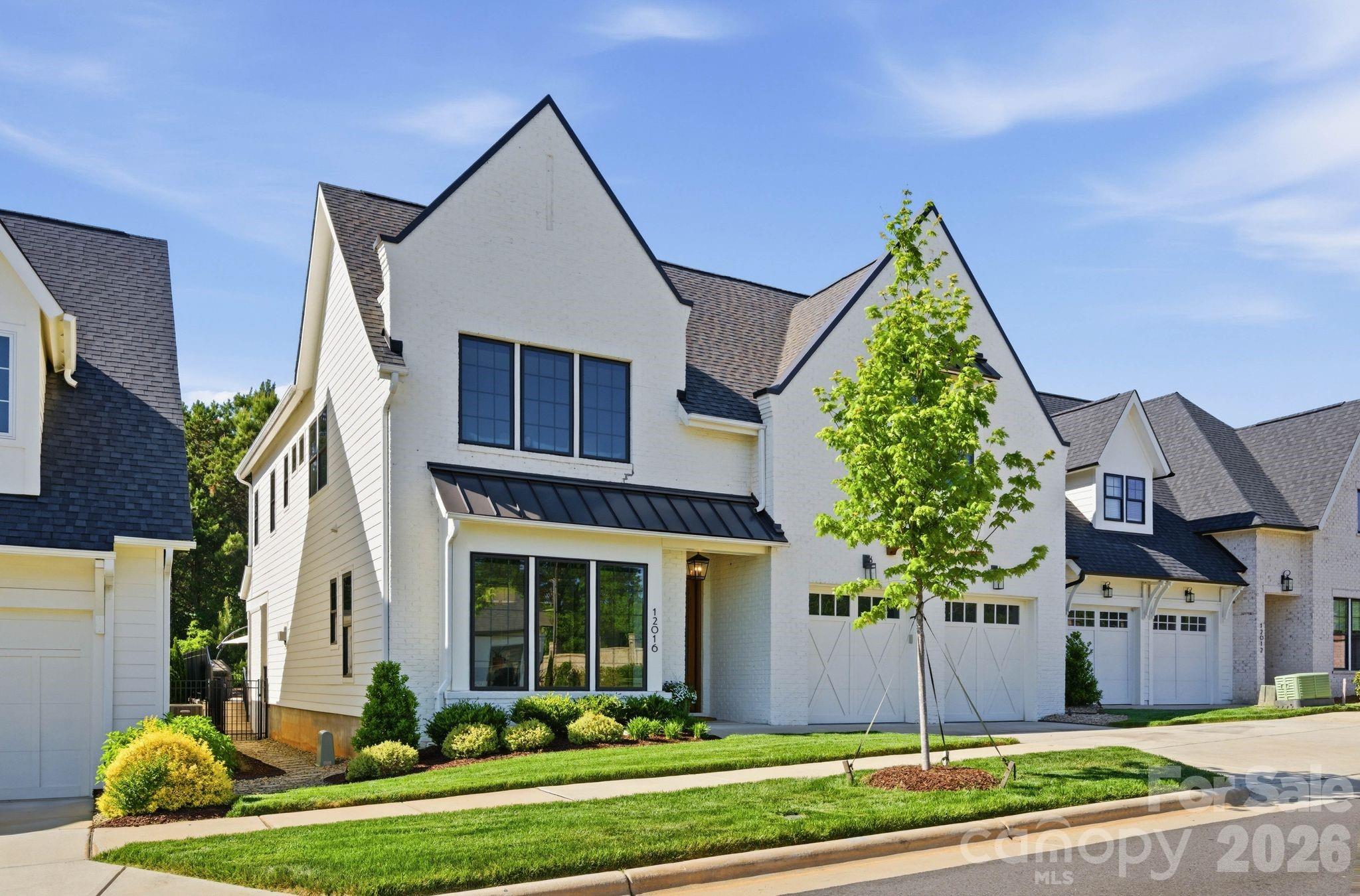 12016 Cambridge Square Drive