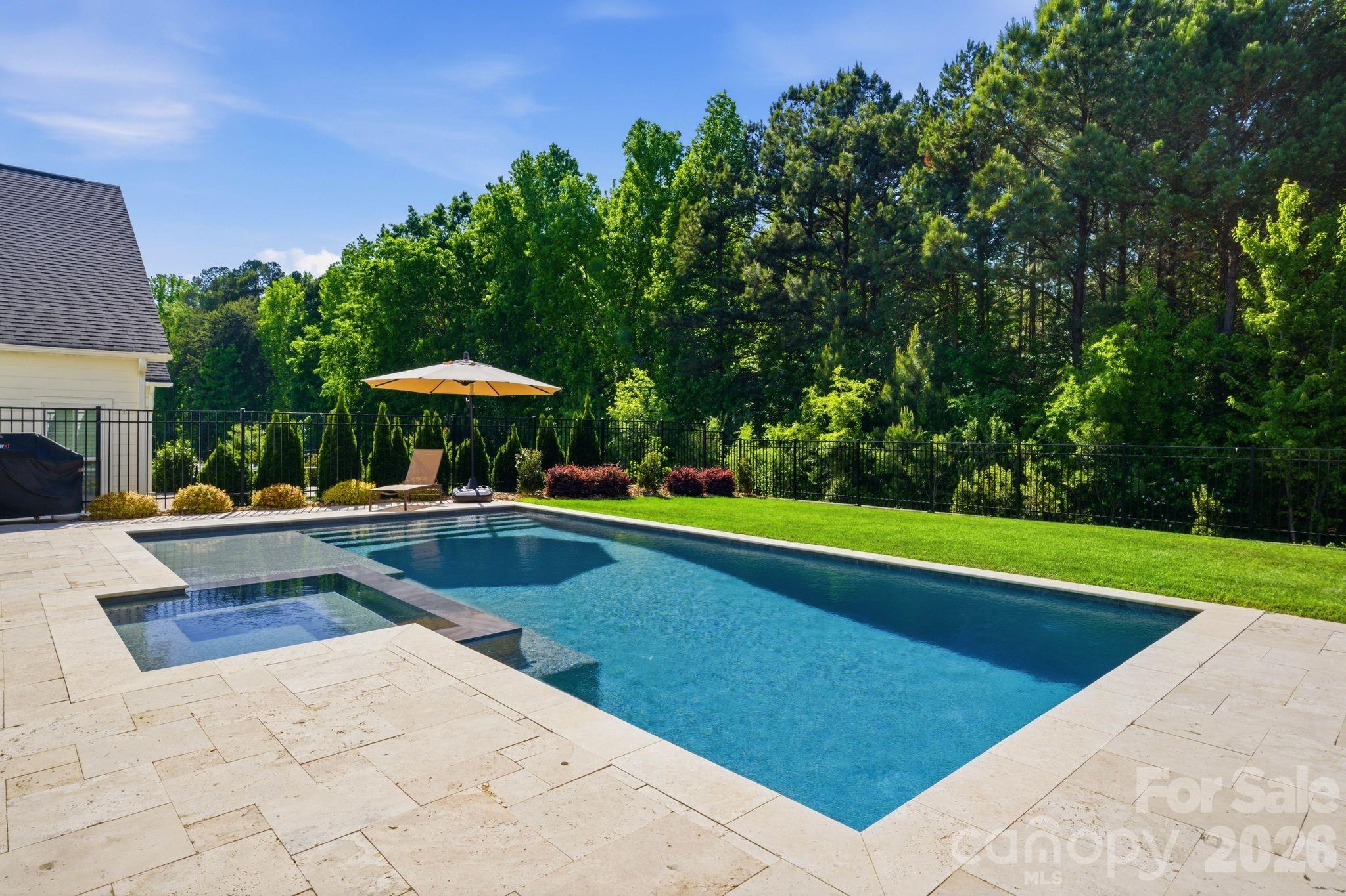 Cambridge Square - Residential