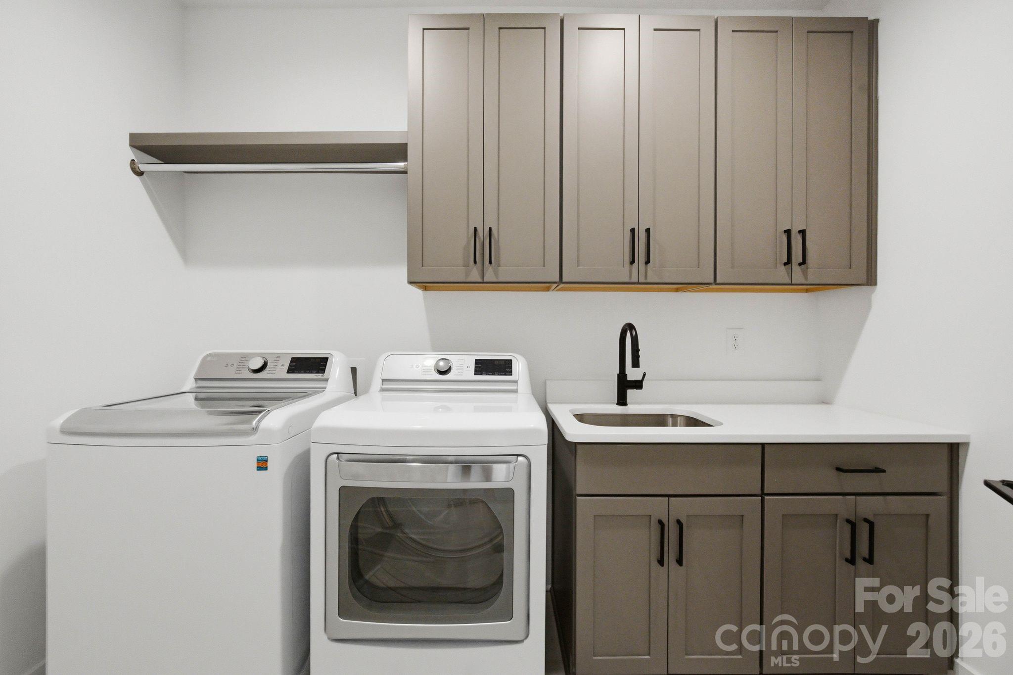 Cambridge Square - Residential