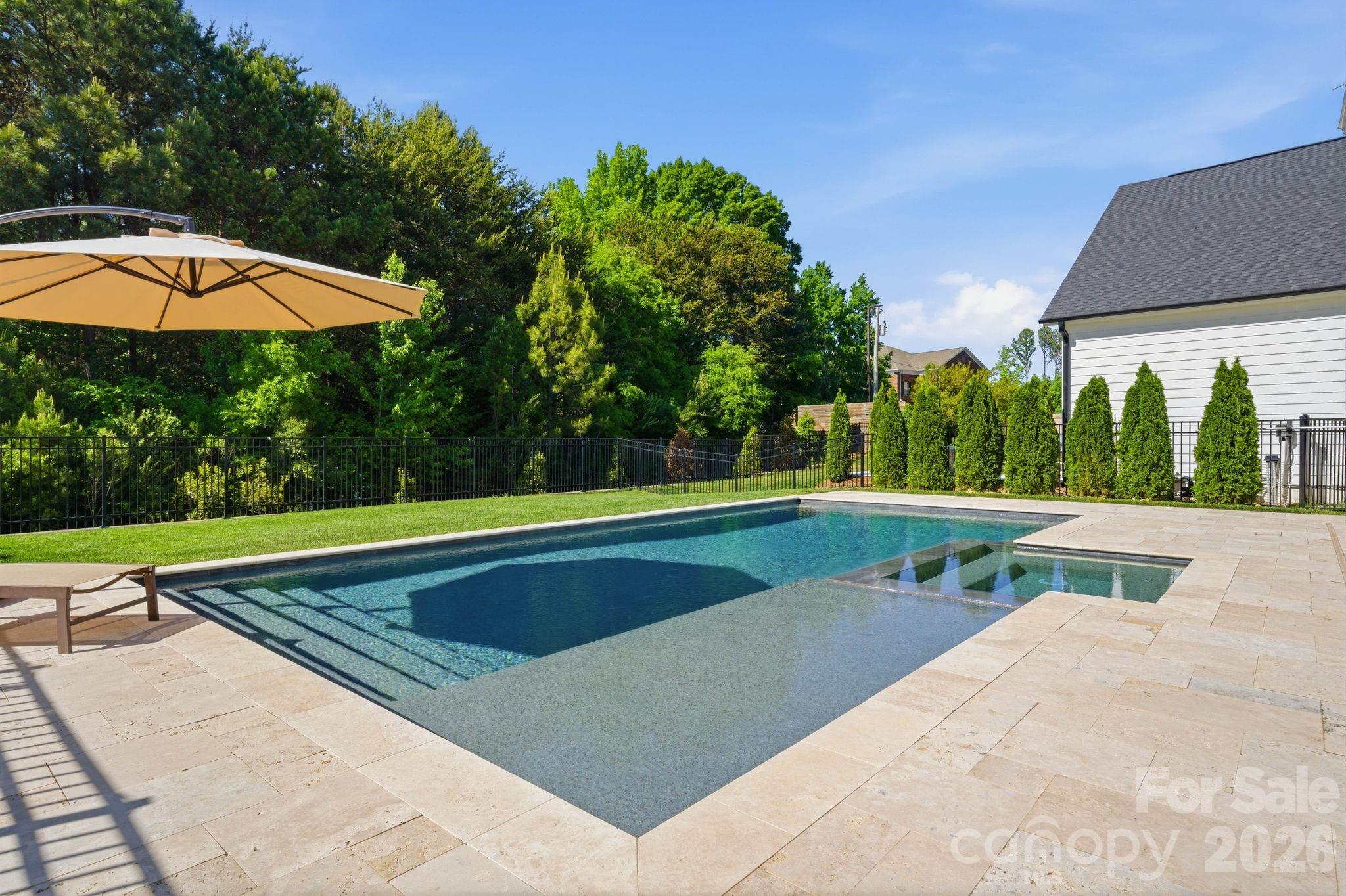 Cambridge Square - Residential