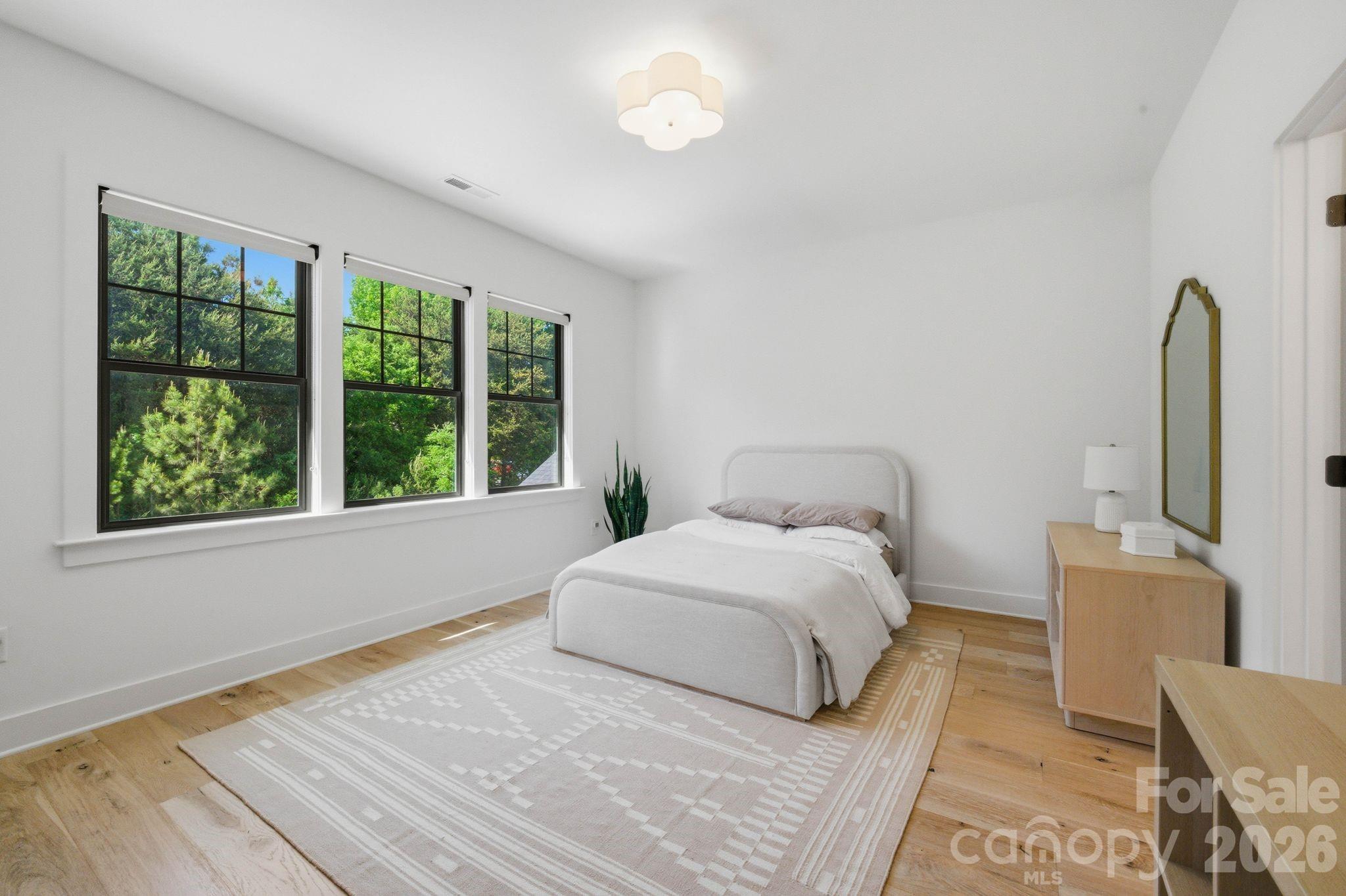 Cambridge Square - Residential