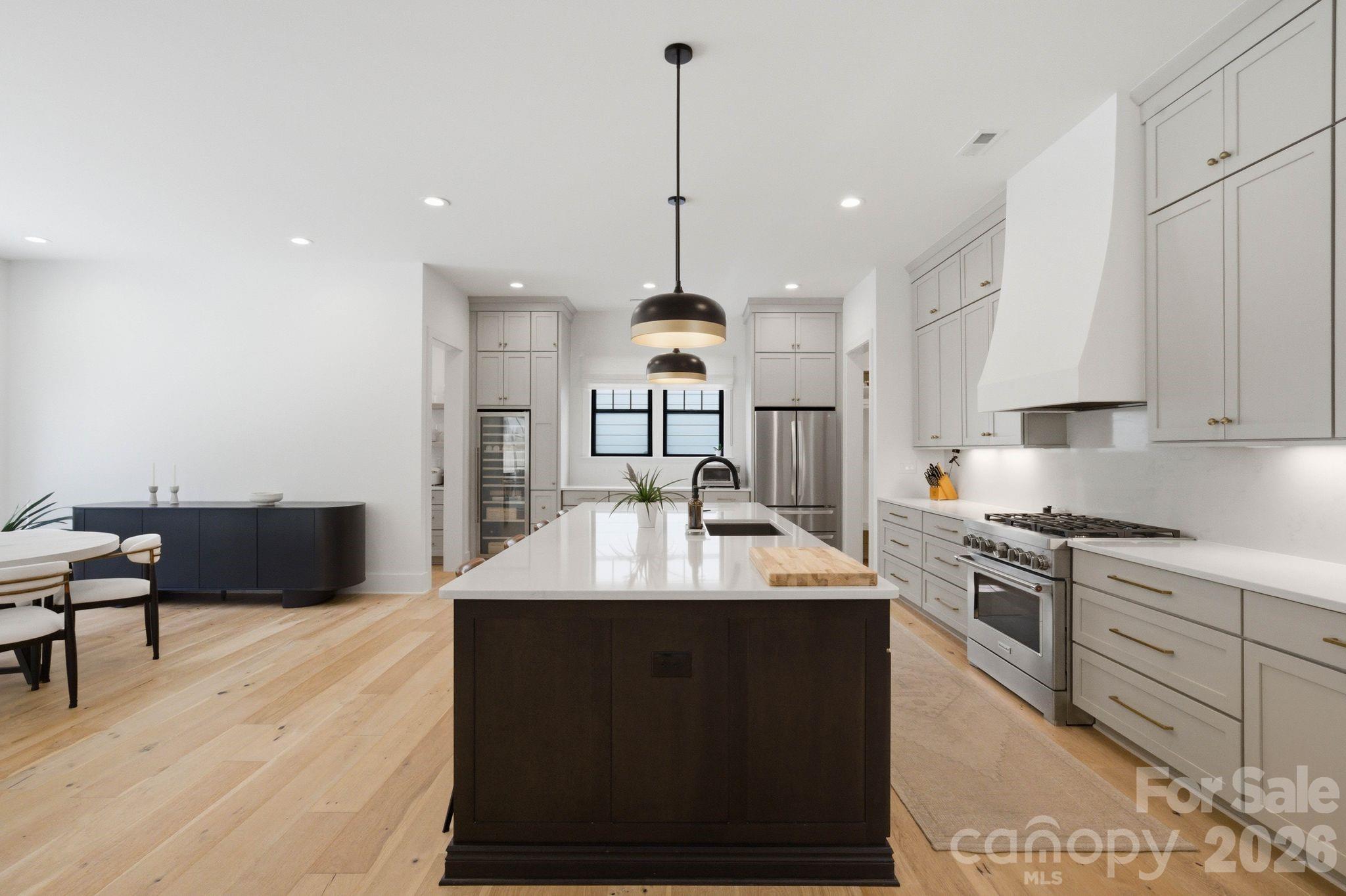 Cambridge Square - Residential