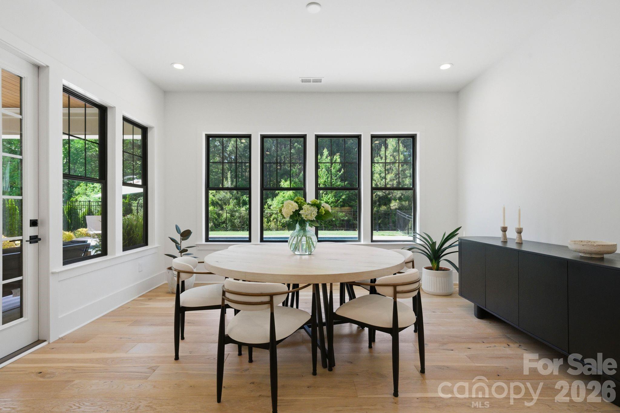 Cambridge Square - Residential