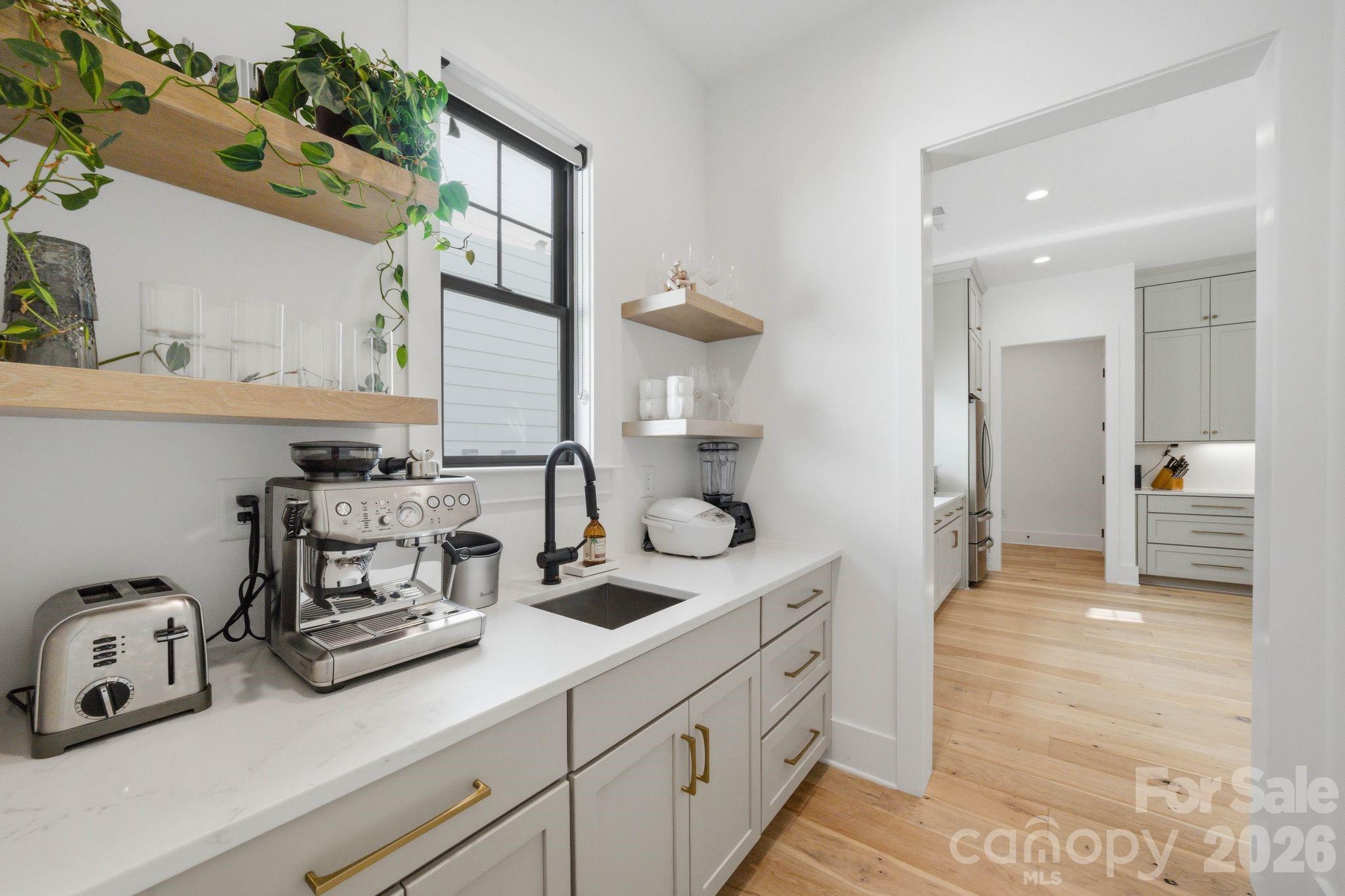 Cambridge Square - Residential