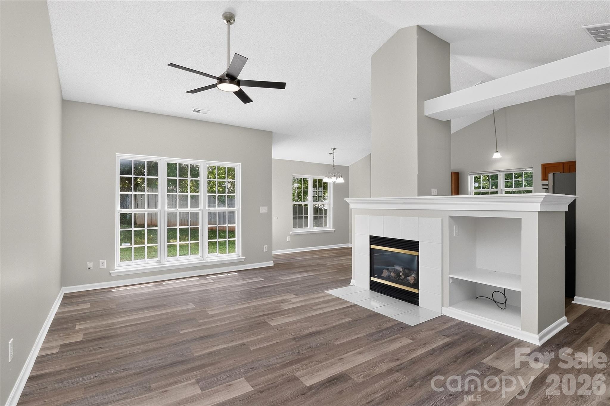 1048 Sandy Point Drive SW