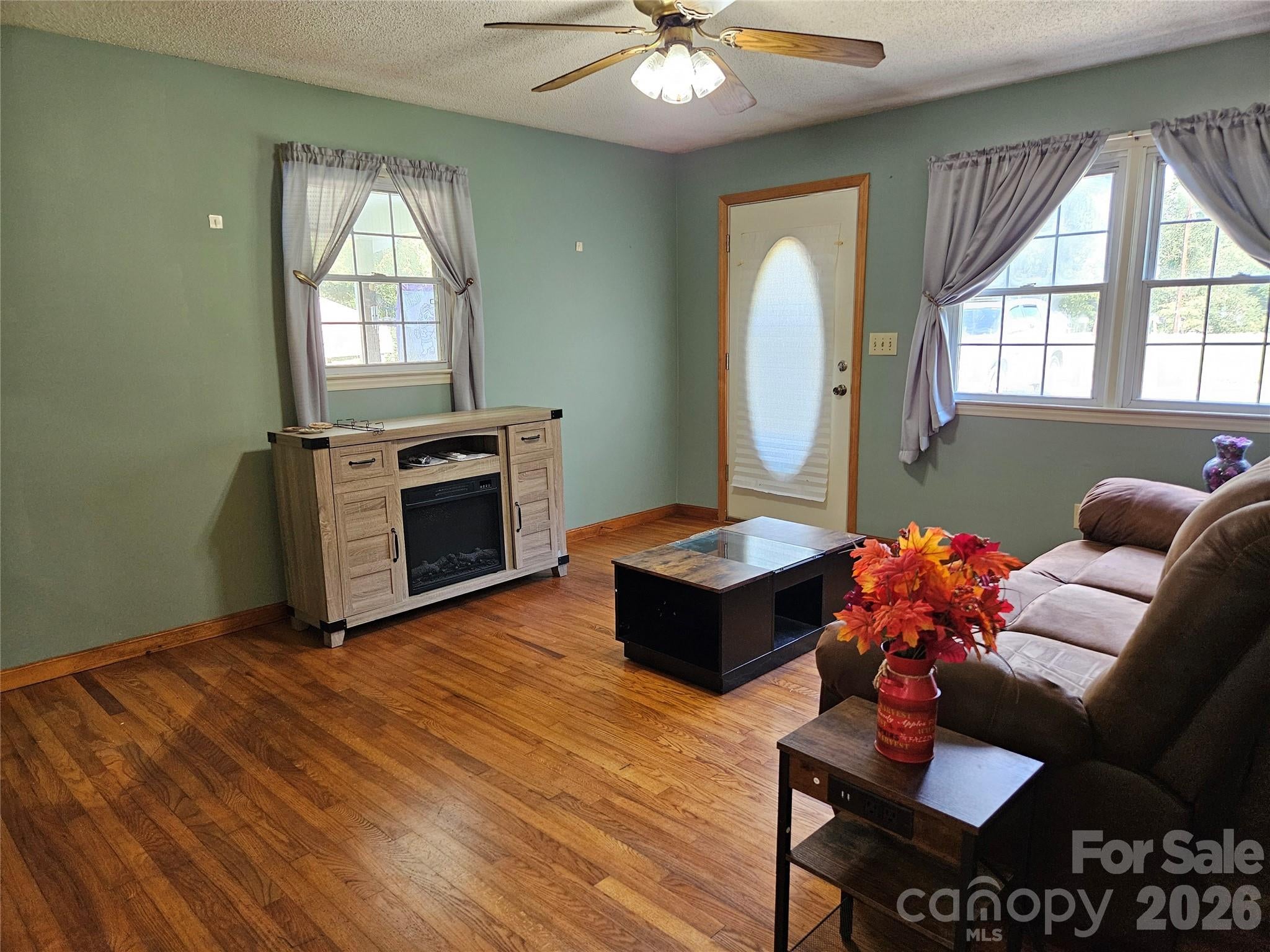 2648 Rose Place