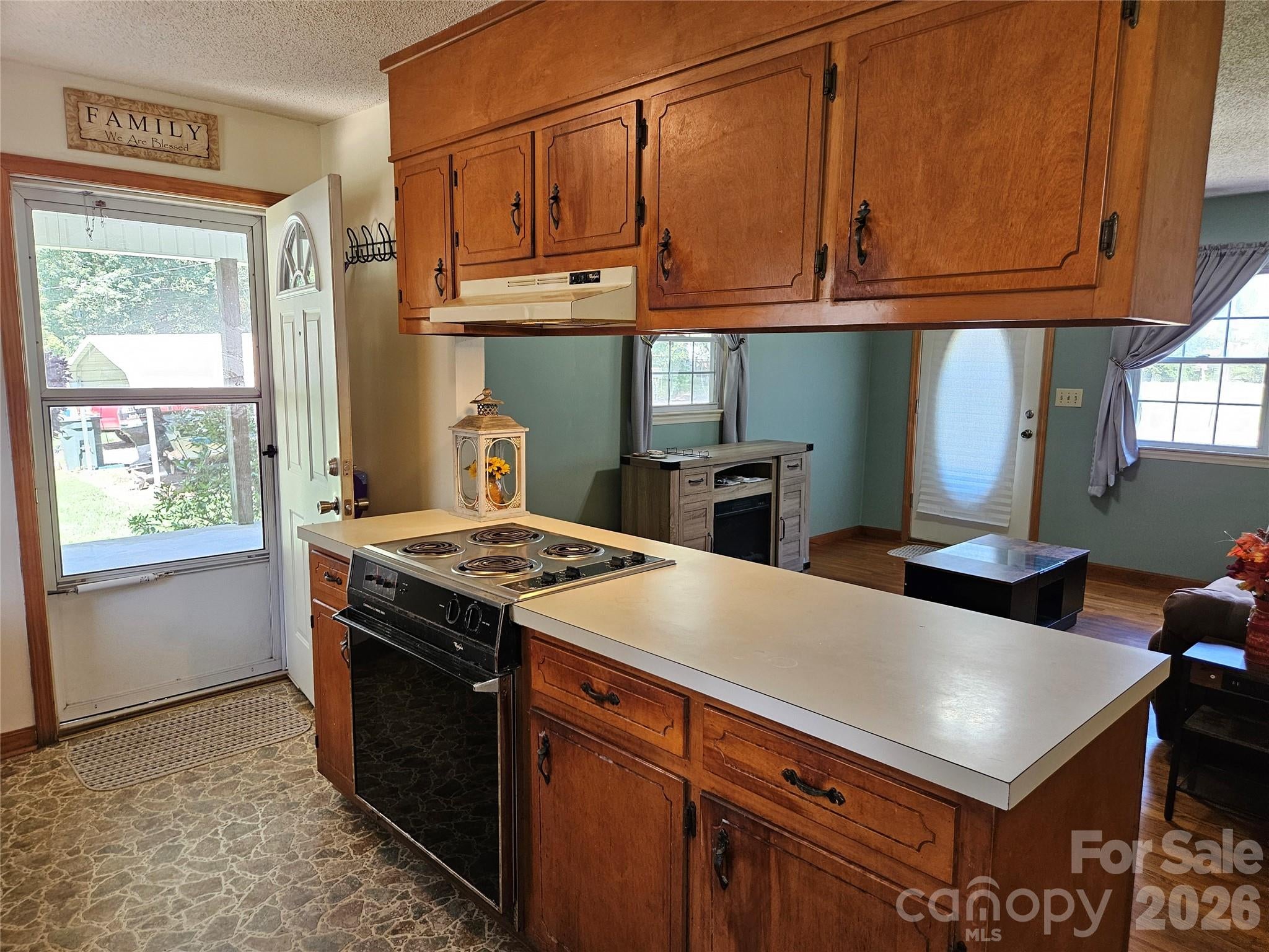 2648 Rose Place