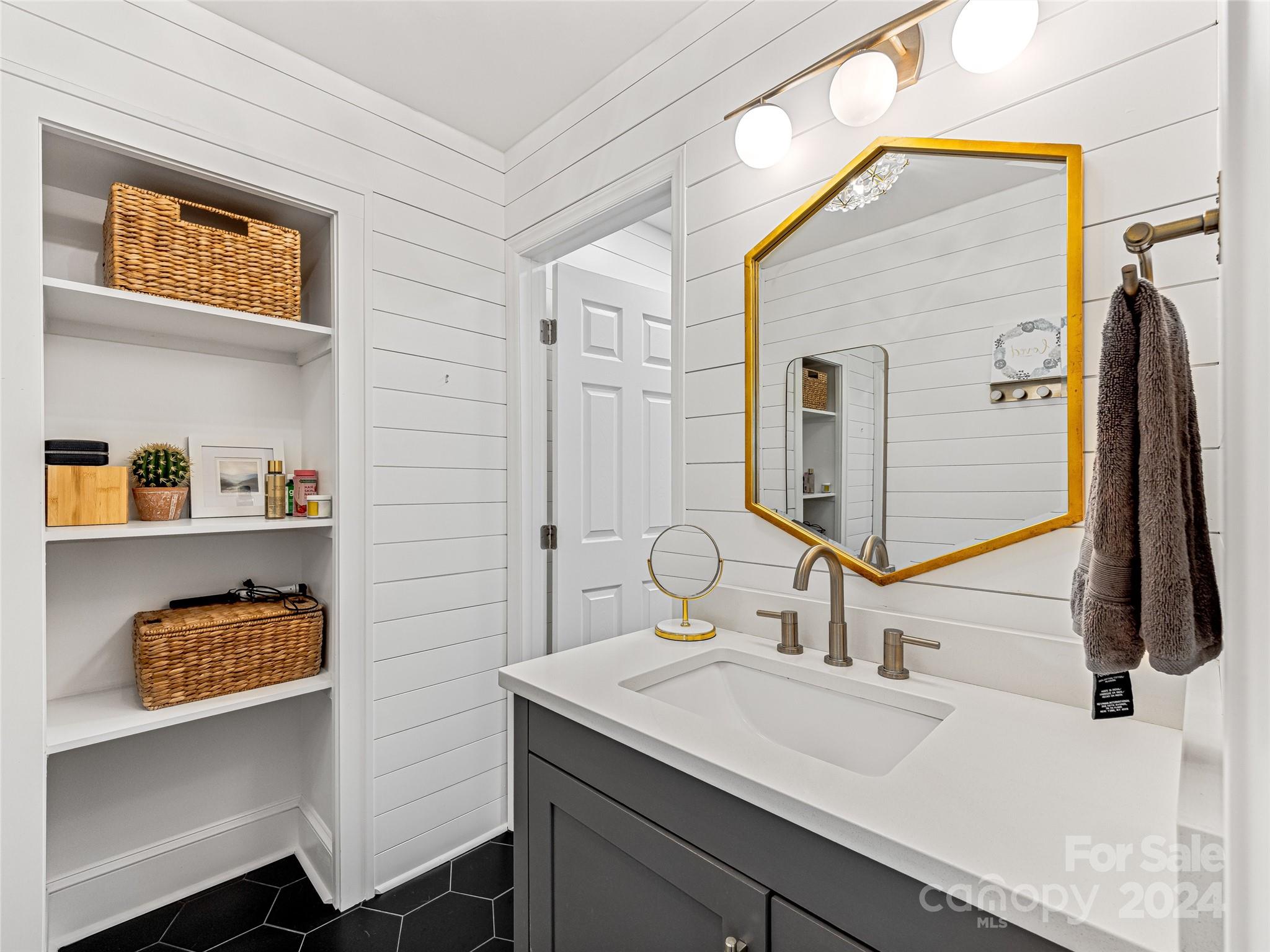 Merrills Chase - Residential