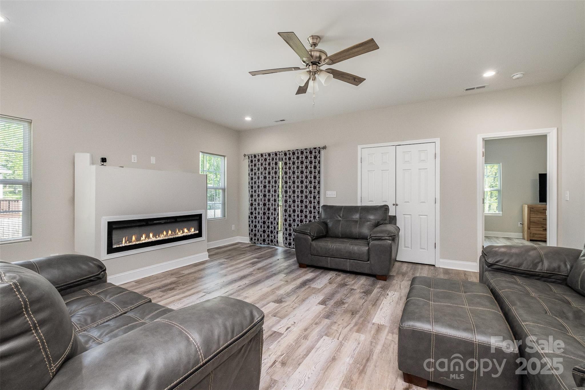 209 Sheffield Drive