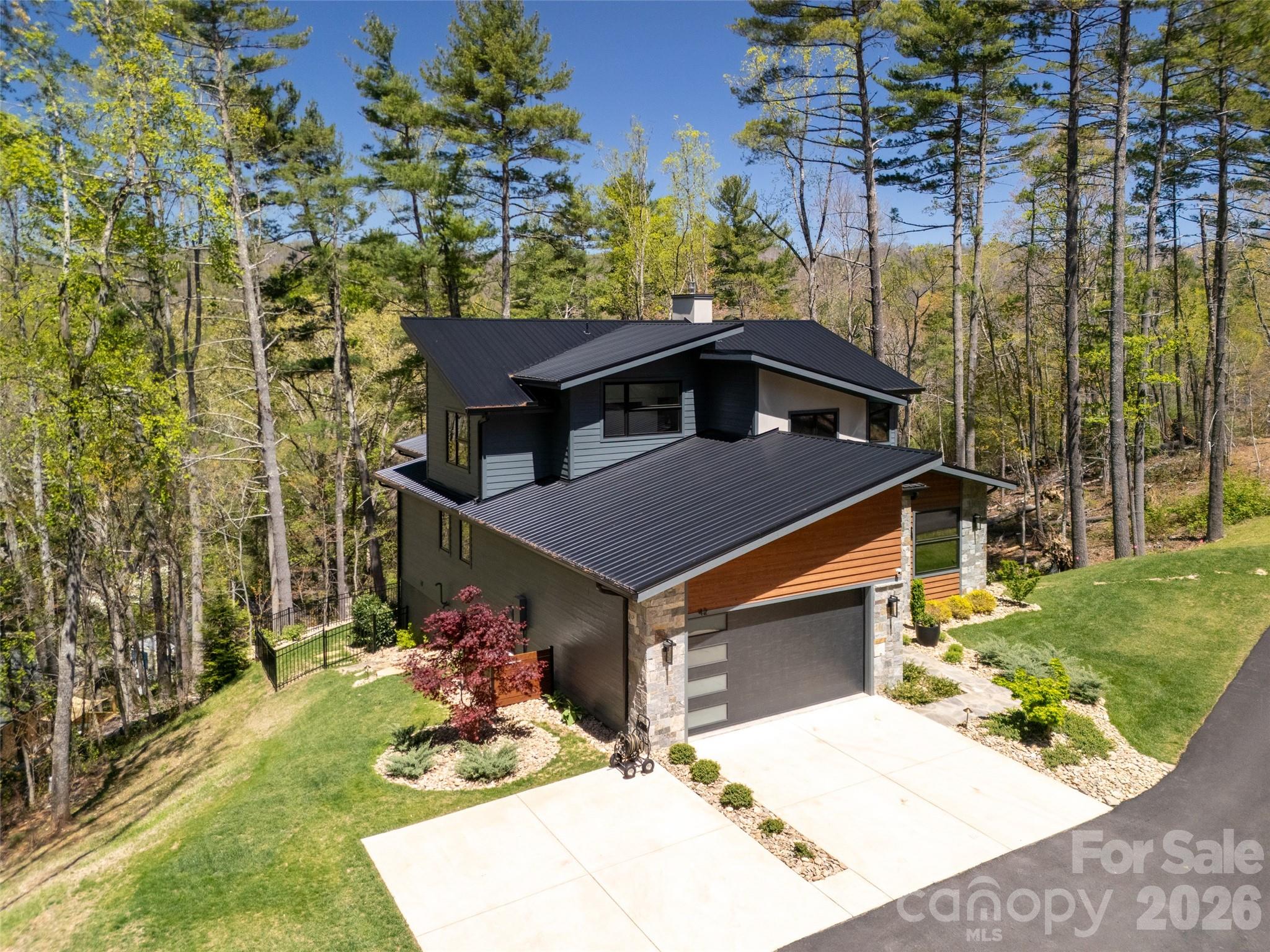 42 Spring Cove Road