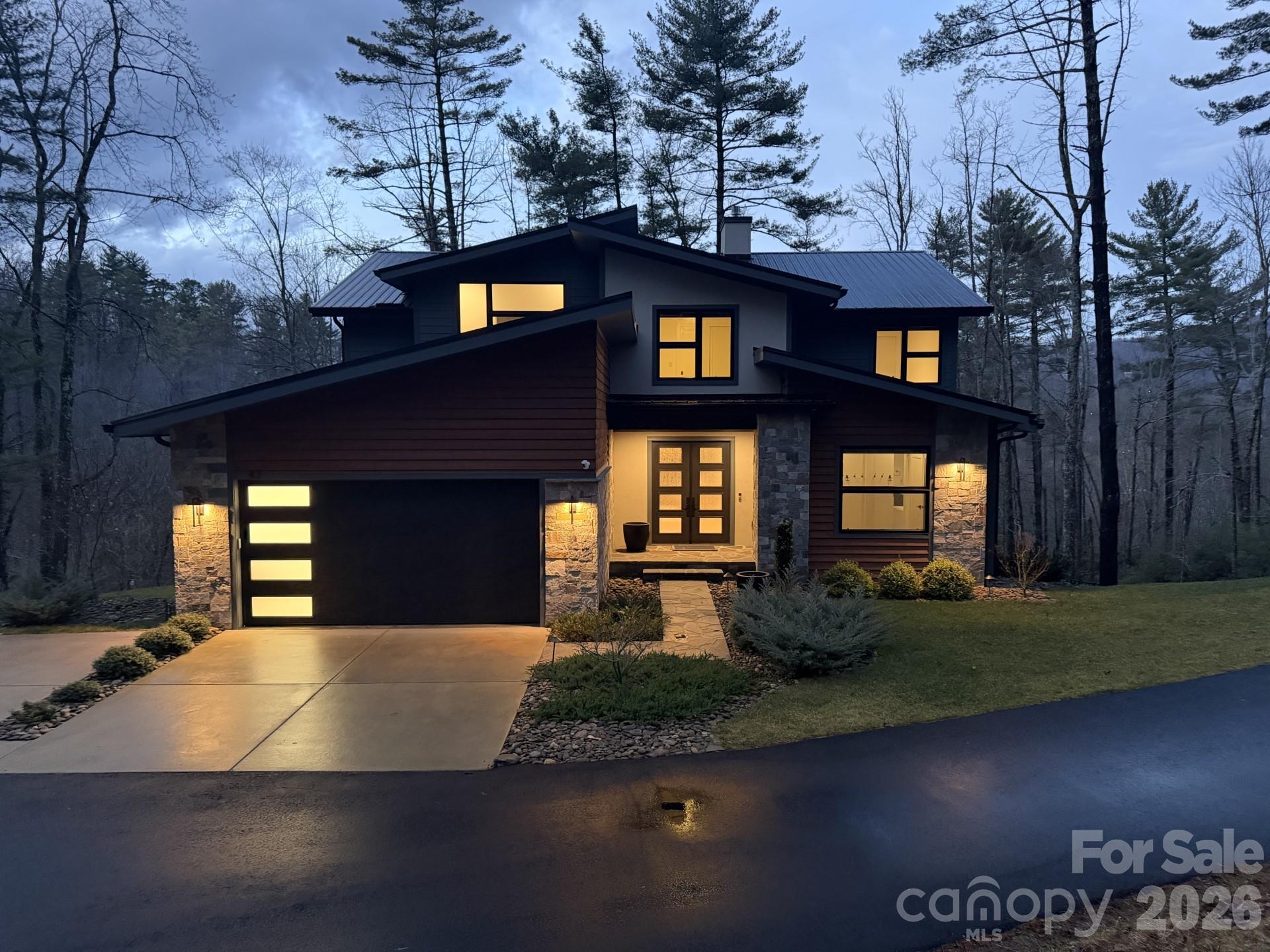 42 Spring Cove Road