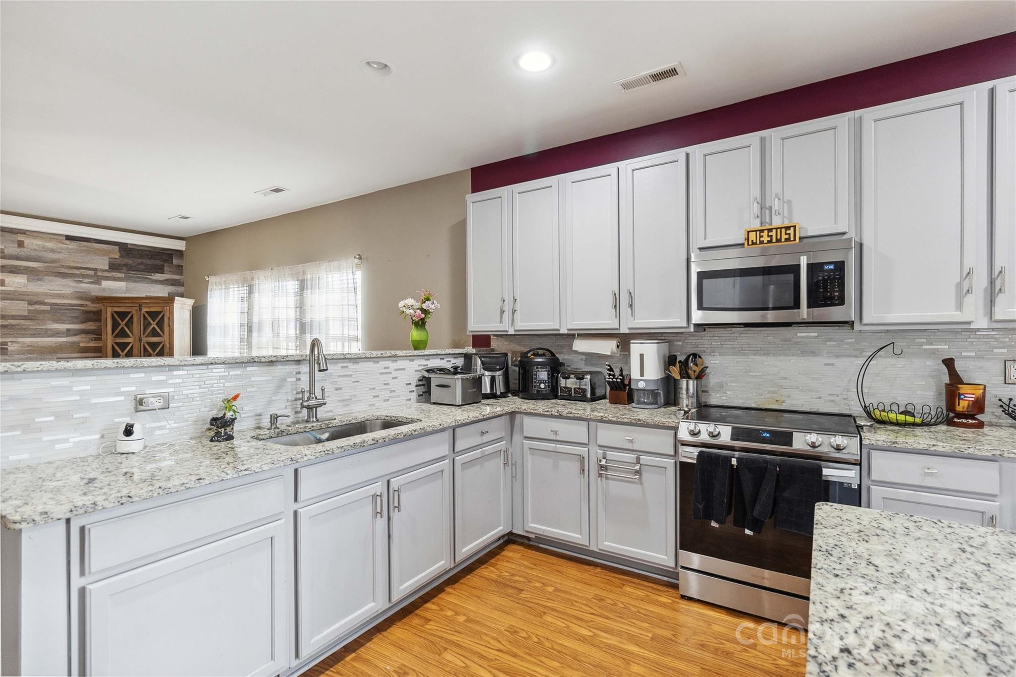 Lexington Commons - Residential