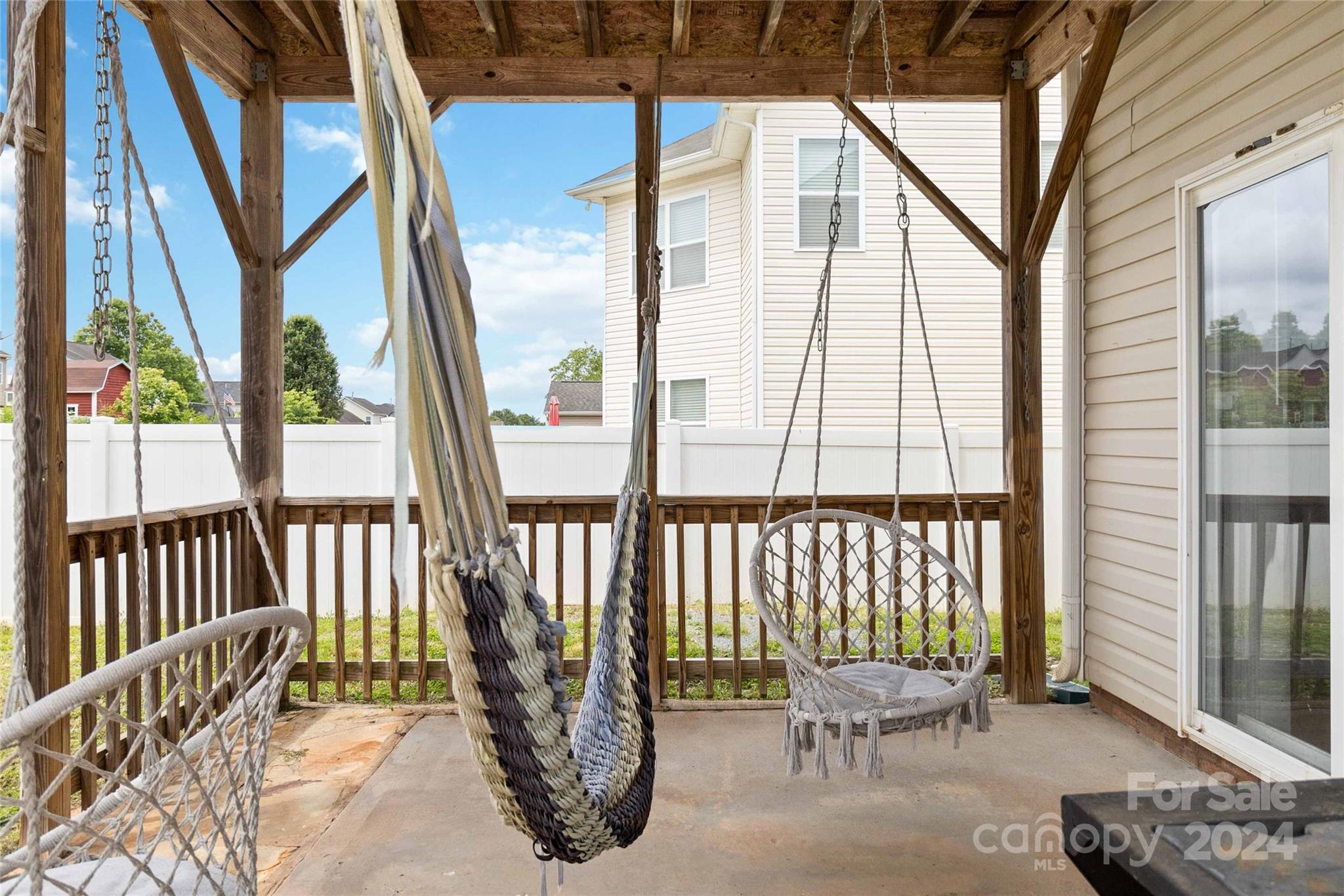 Lexington Commons - Residential