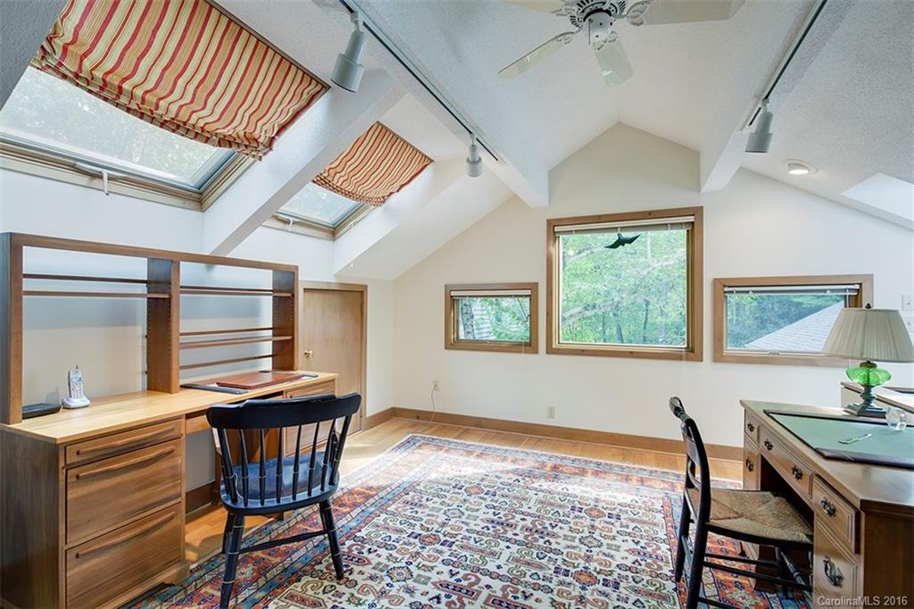 Stoney Brook - Residential