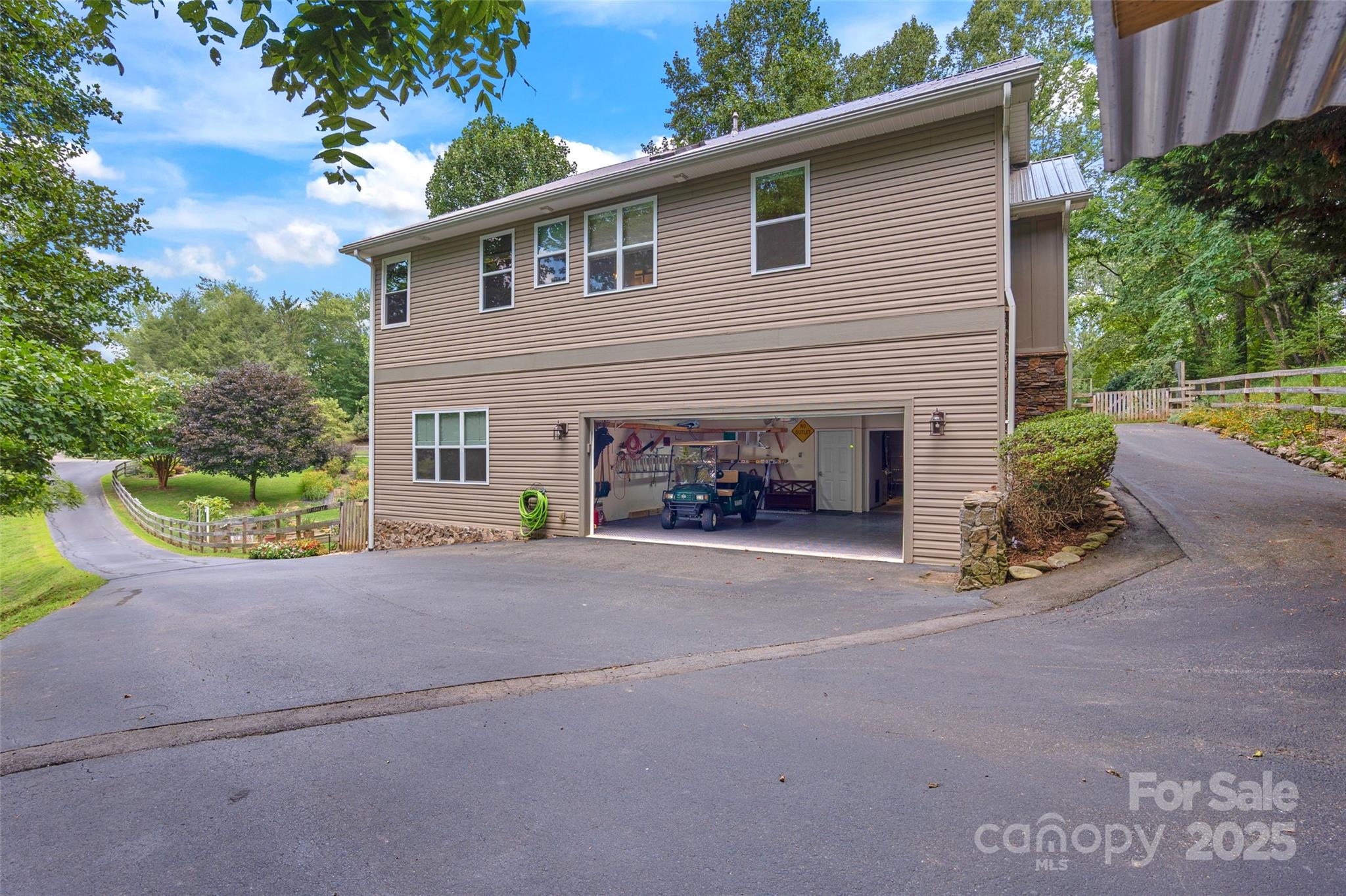 Whispering Woods Estates - Residential