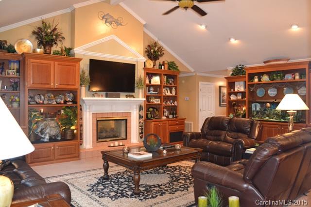 Swan Meadows - Residential