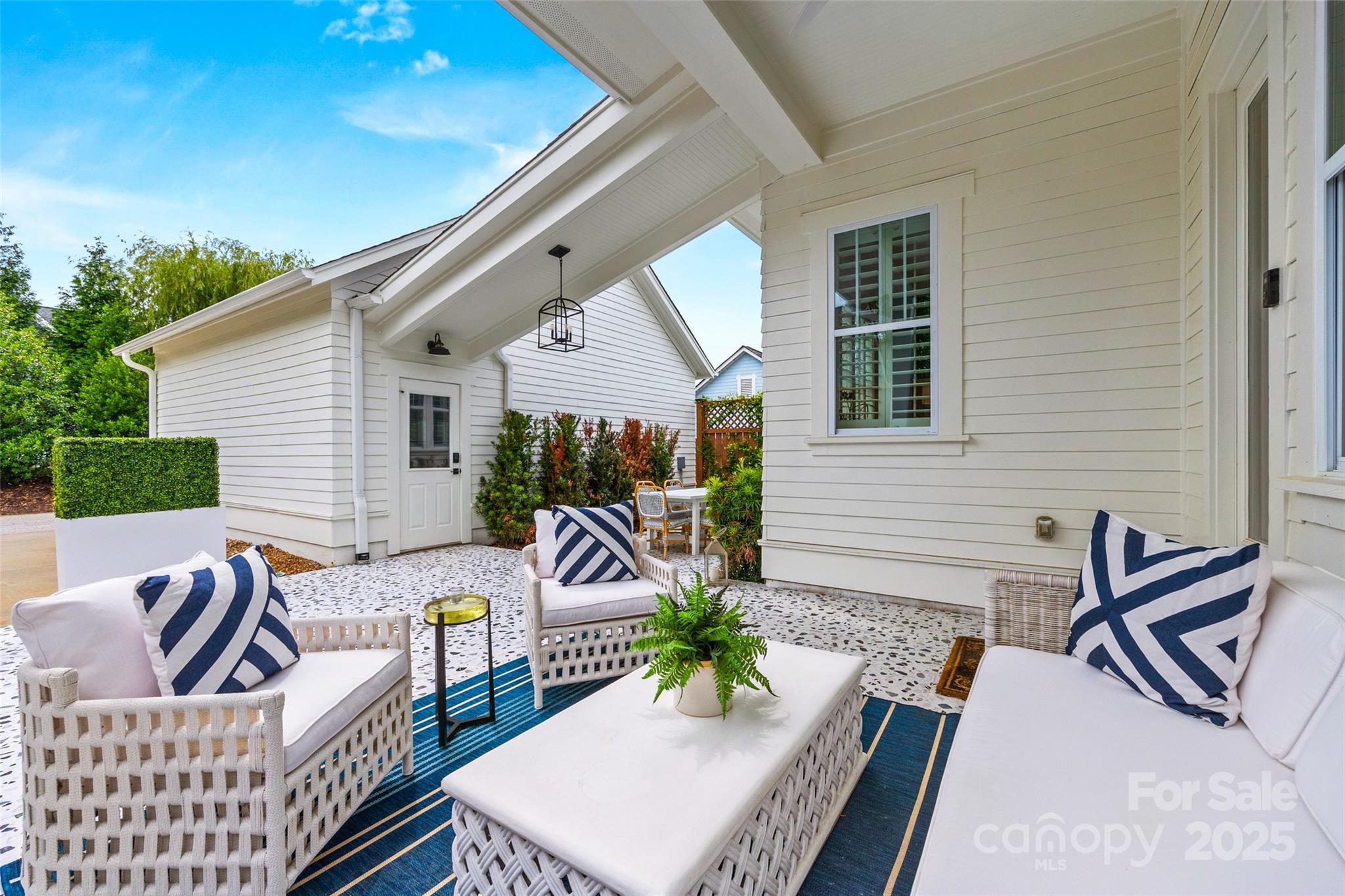 Riverwalk - Residential