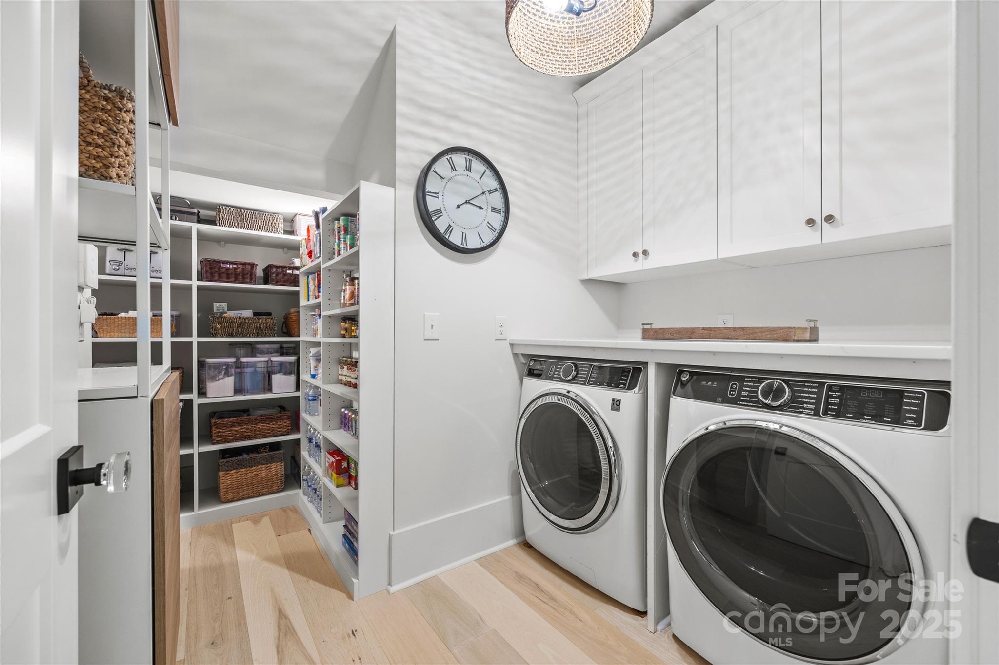 Riverwalk - Residential