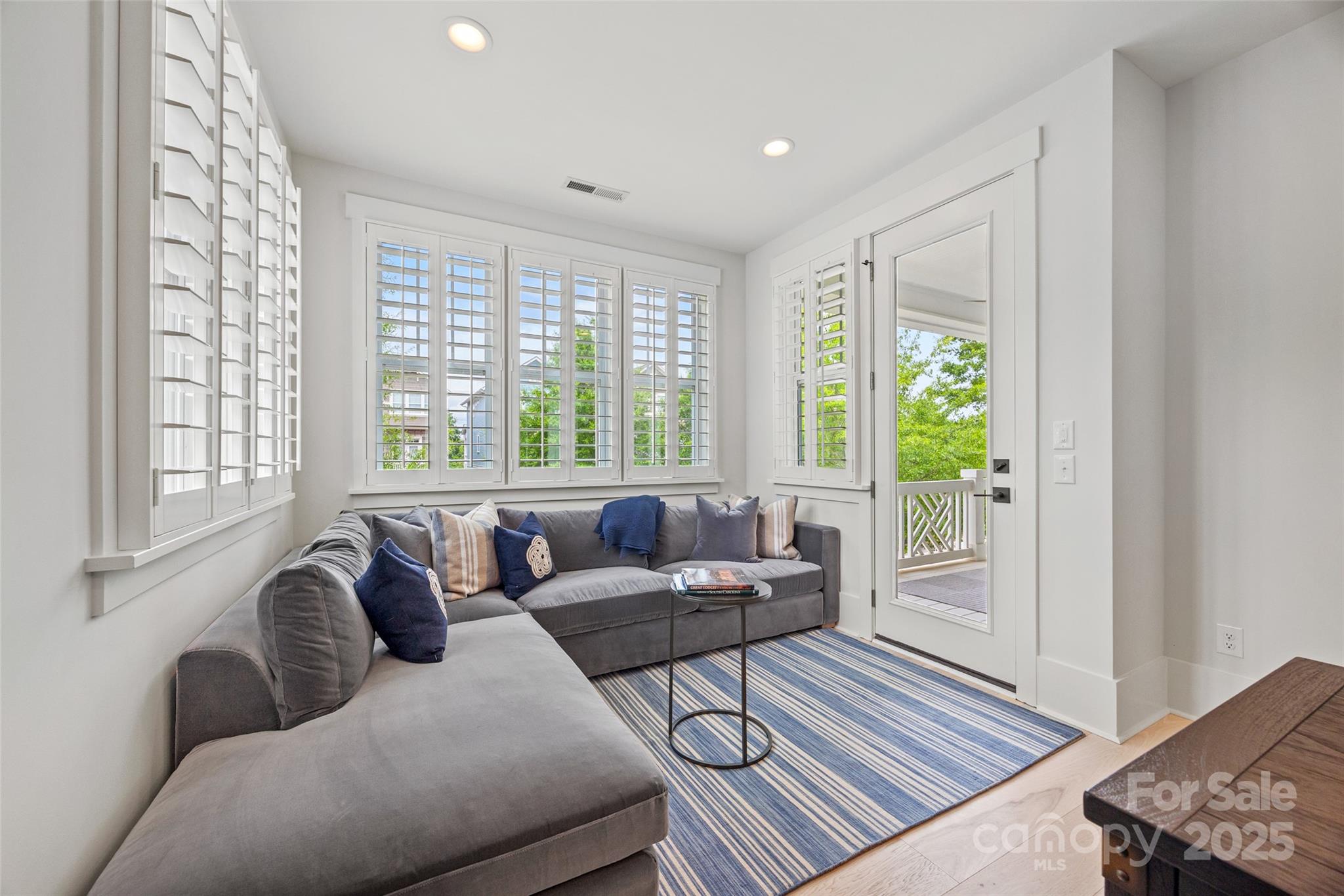 Riverwalk - Residential