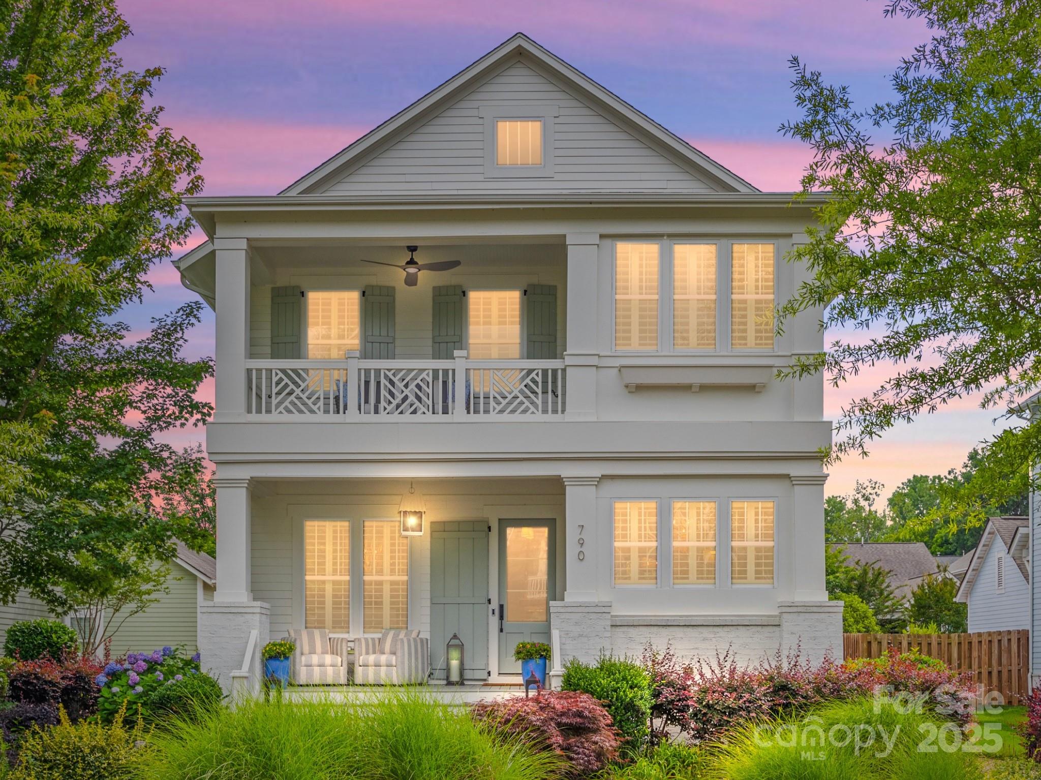 Riverwalk - Residential