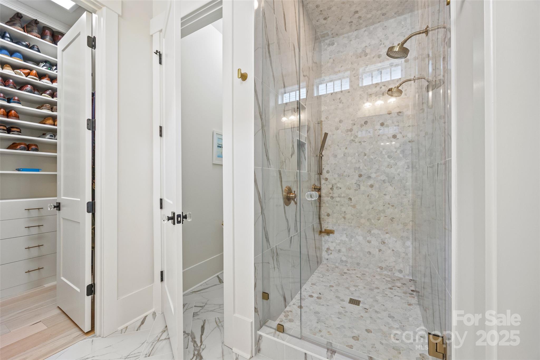 Riverwalk - Residential