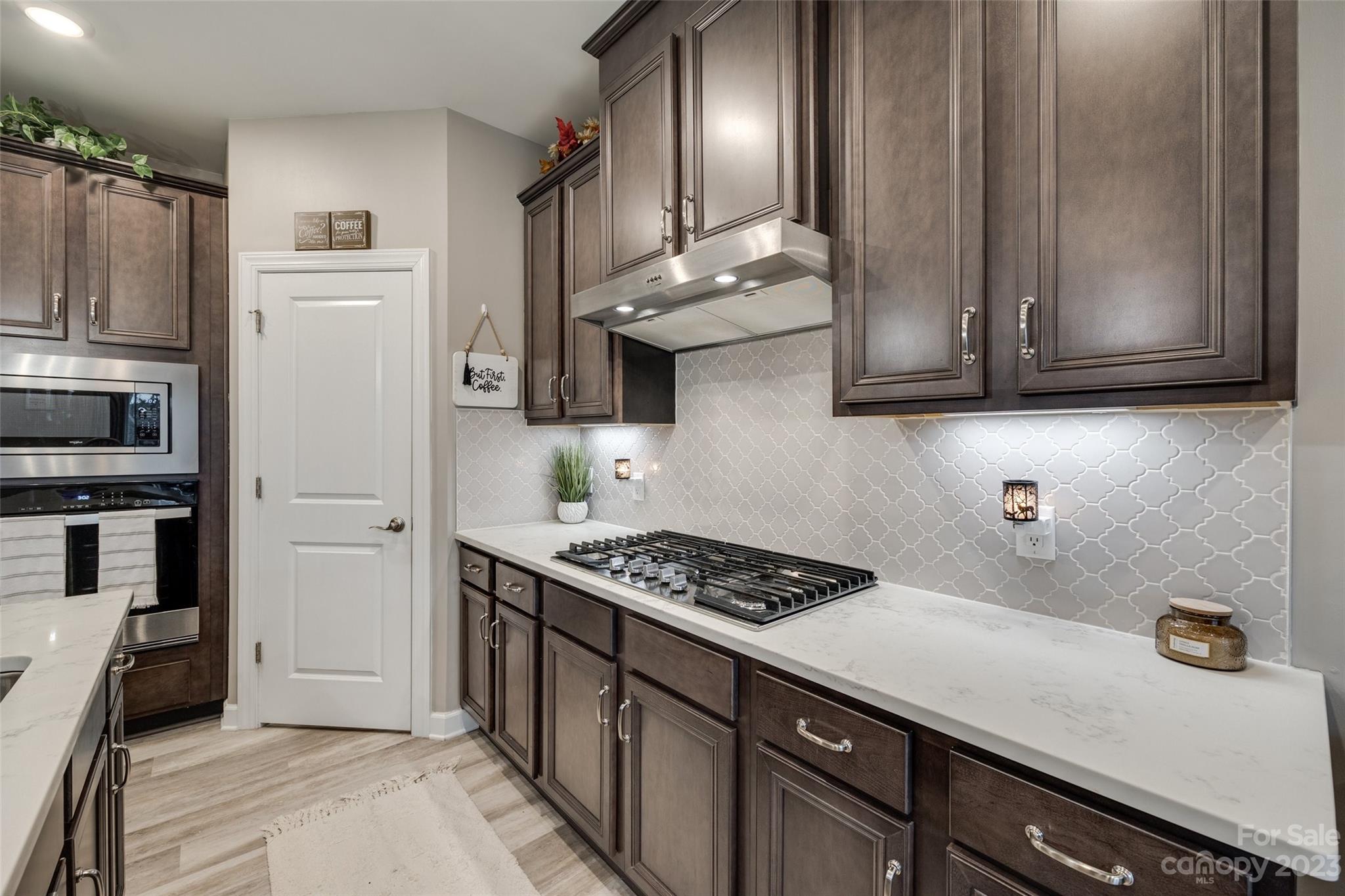 The Meridians - Residential