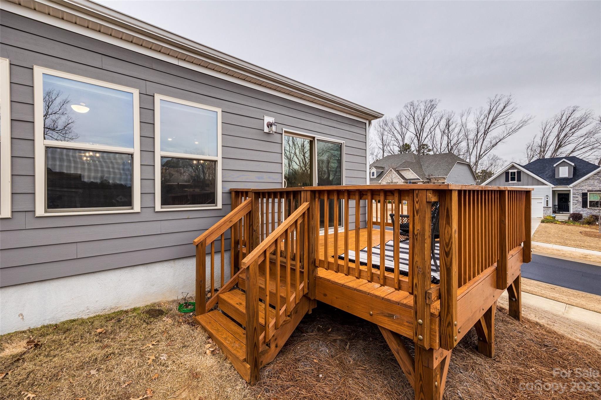 The Meridians - Residential