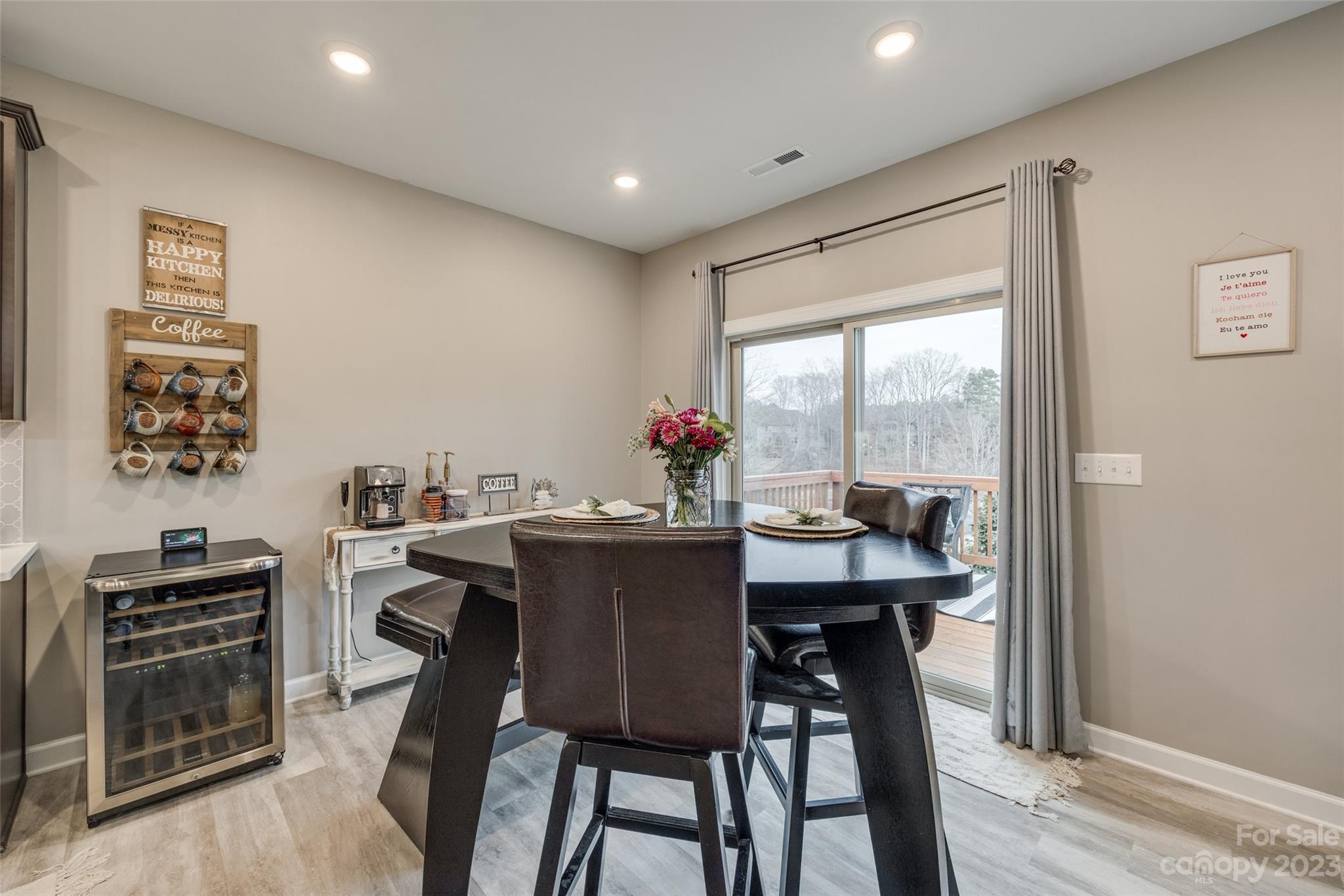 The Meridians - Residential