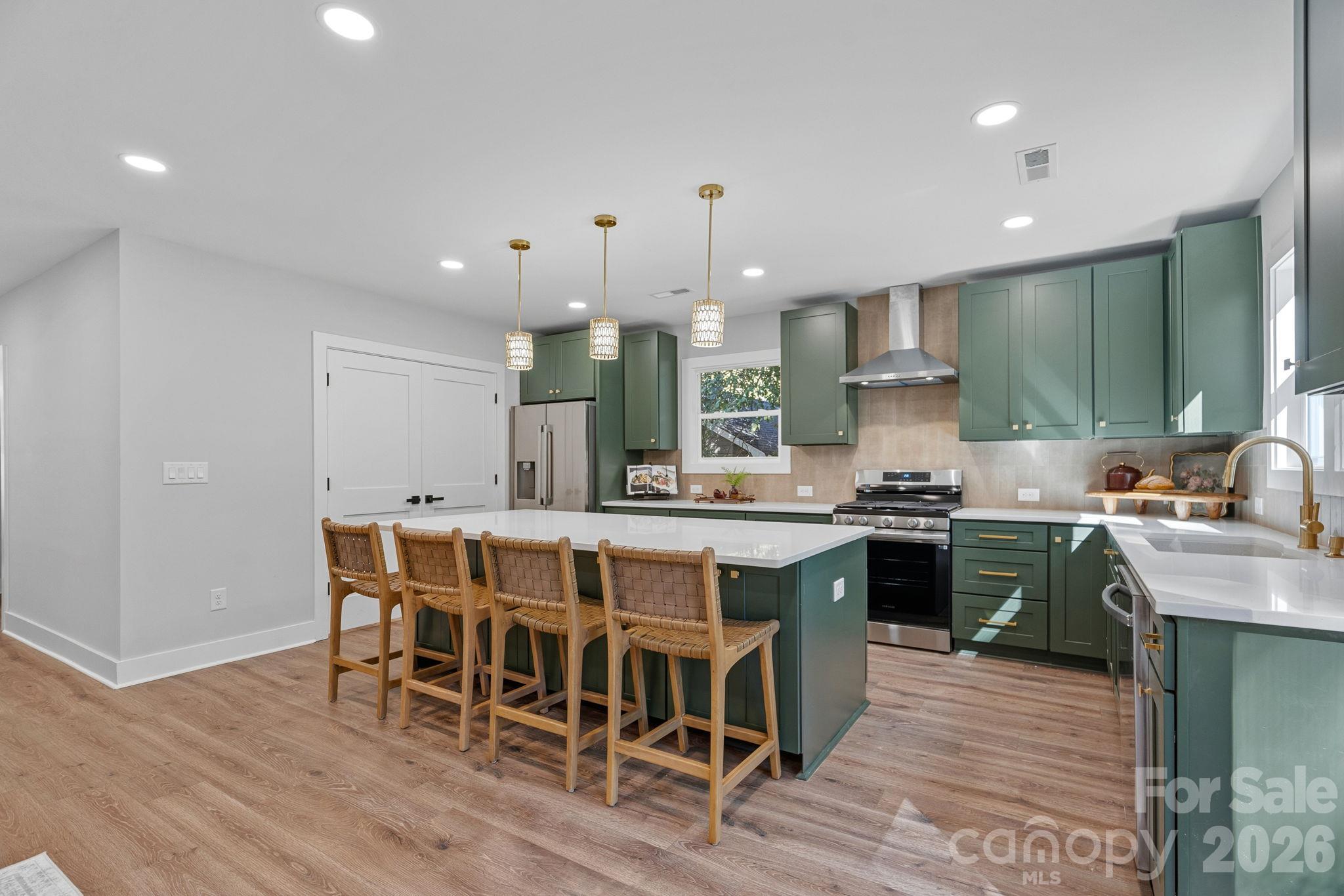 1949 Garibaldi Avenue