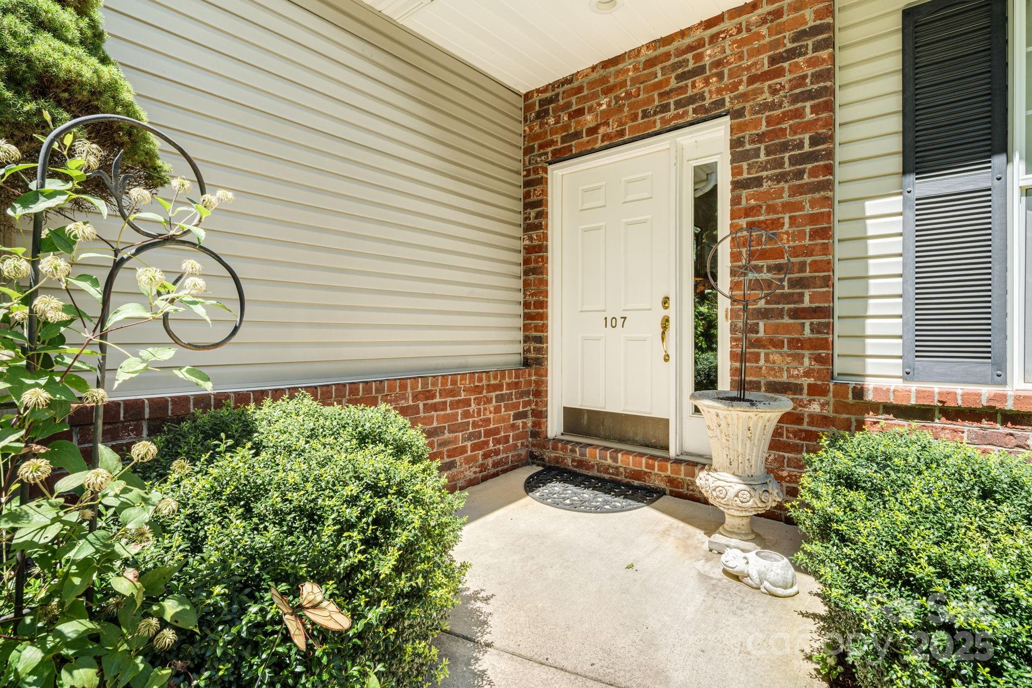 107 Poppy Lane