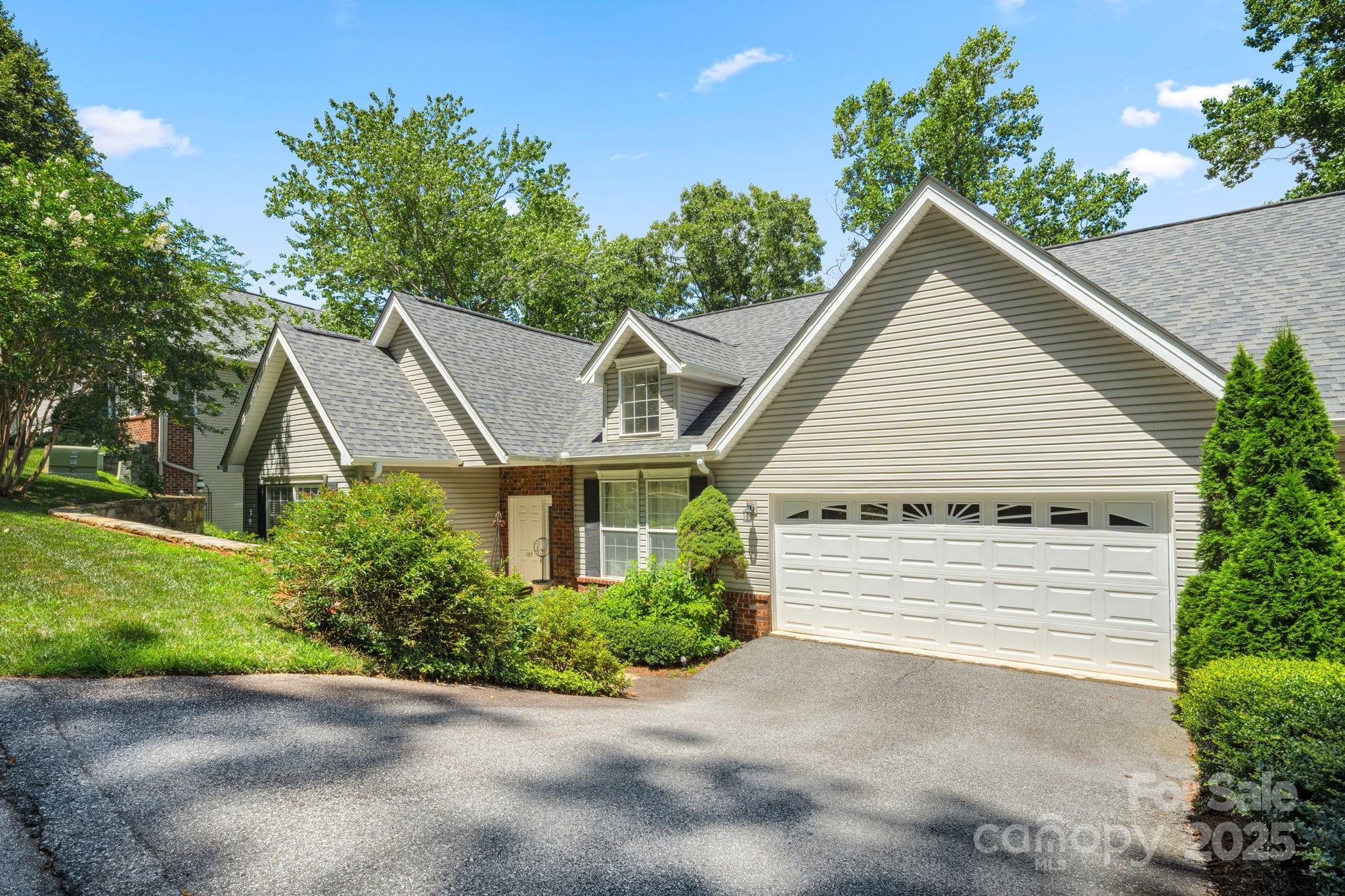 107 Poppy Lane