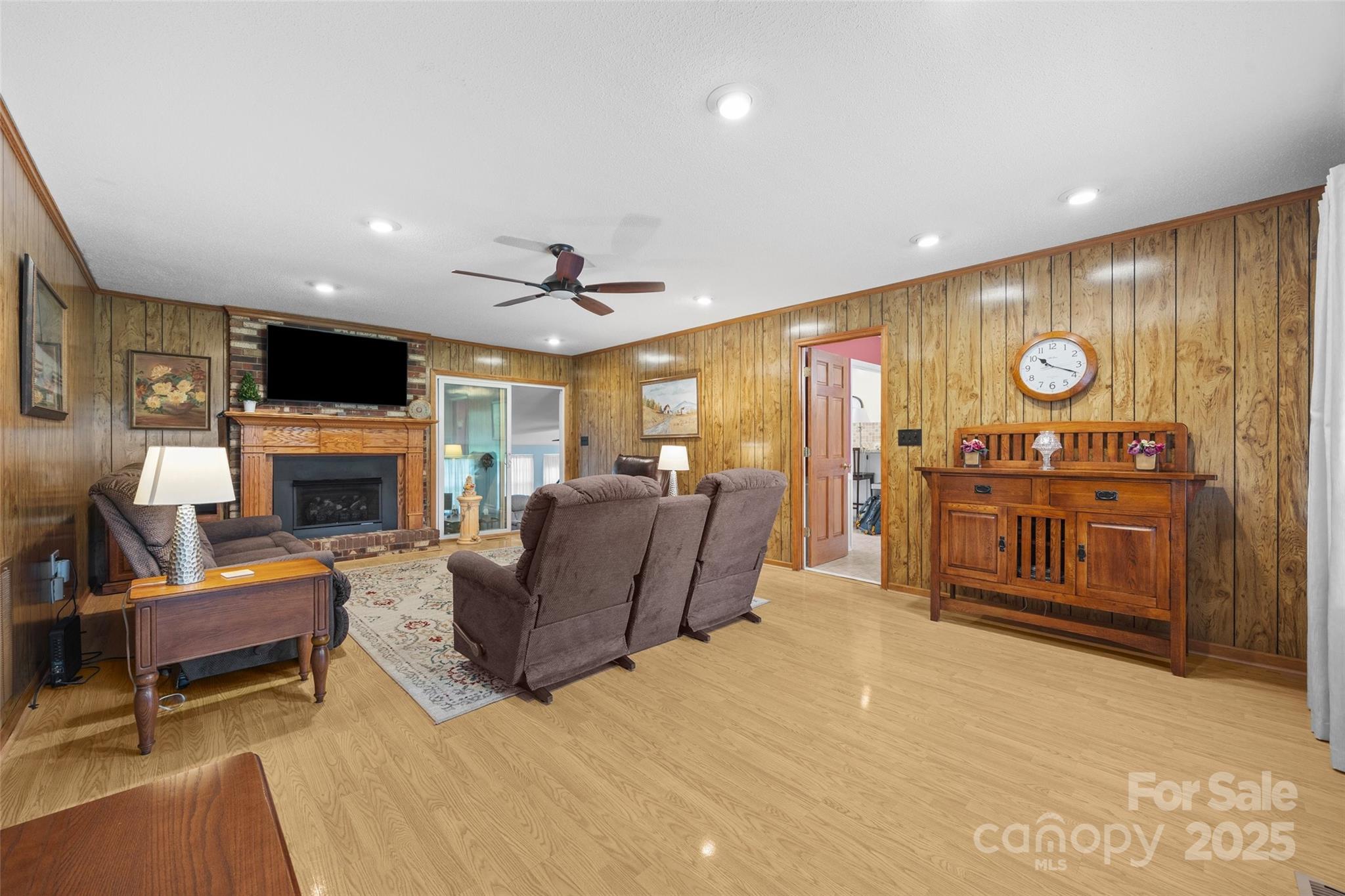 Woodland Hills - Residential