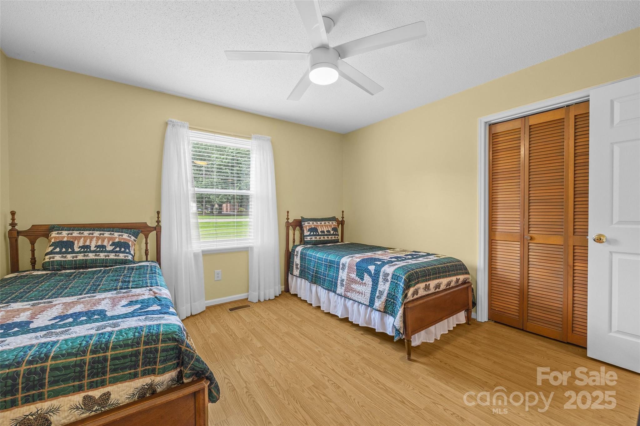 Woodland Hills - Residential