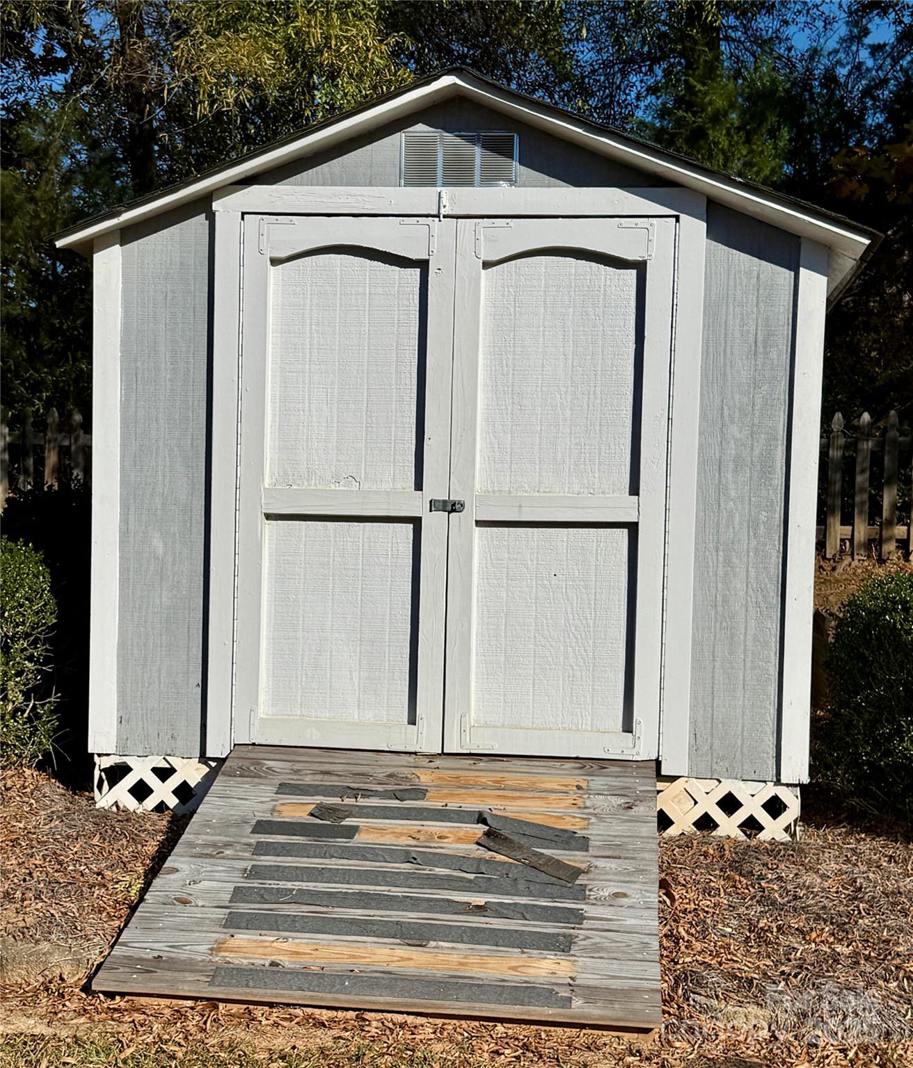 Governors Square - Residential