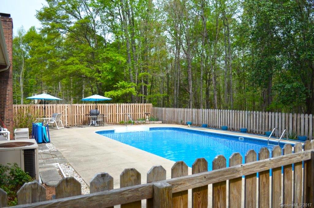 Ravenwood - Residential