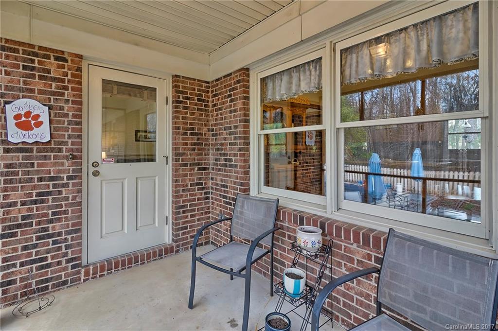 Ravenwood - Residential